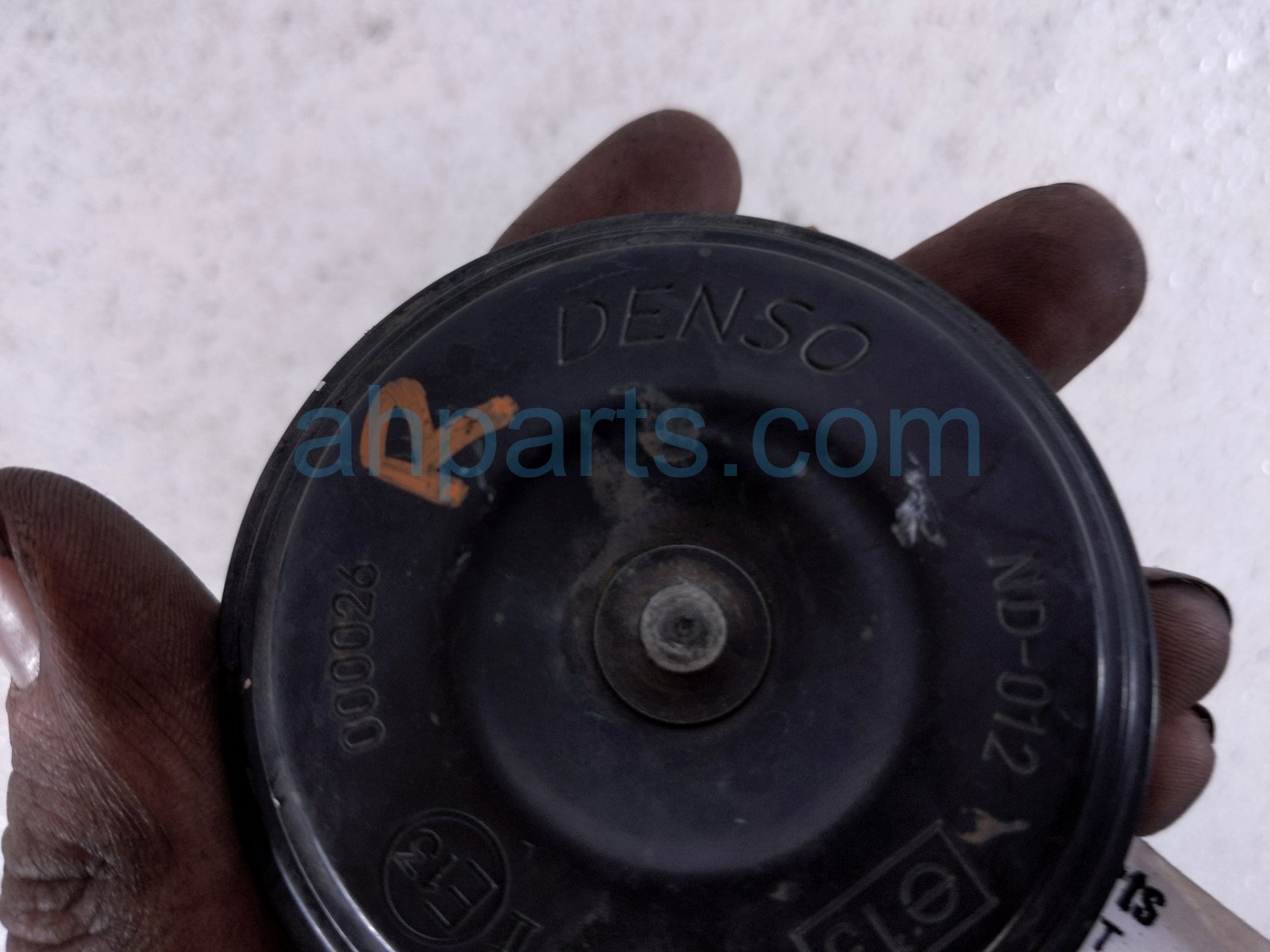 2022 Subaru Ascent Horn Assy Passenger 82501AL000 Replacement 2022 Subaru Ascent Horn Assy Passenger 82501AL000 Replacement thumbnail