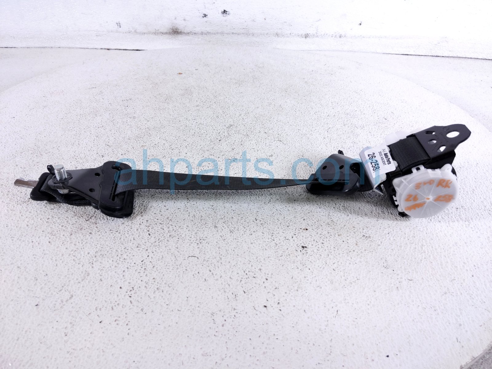 2022 Subaru Ascent Rear Seat 3rd Row Passenger Belt Retractor Black 64625XC00EVH Replacement 2022 Subaru Ascent Rear Seat 3rd Row Passenger Belt Retractor Black 64625XC00EVH Replacement thumbnail
