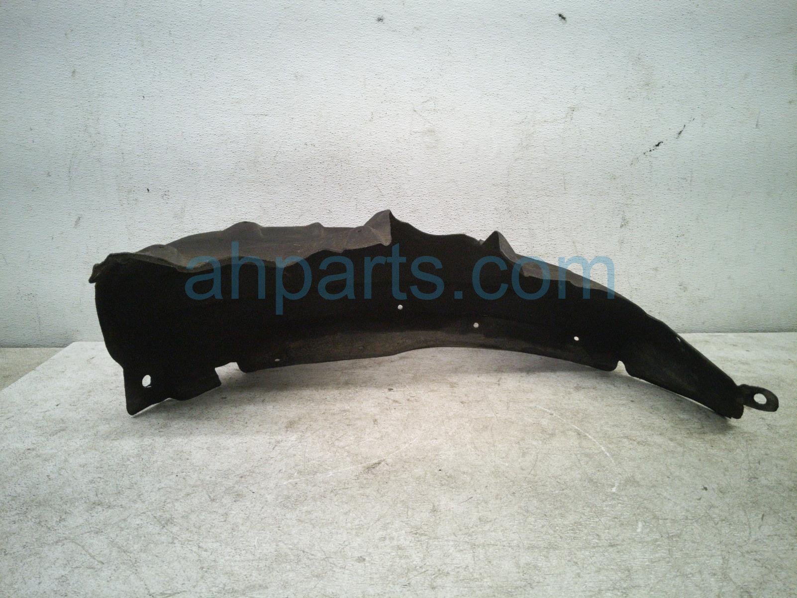 2024 Toyota Rav 4 Rear Driver Inner Fender Liner 65638 0R020 Replacement 2024 Toyota Rav 4 Rear Driver Inner Fender Liner 65638 0R020 Replacement thumbnail