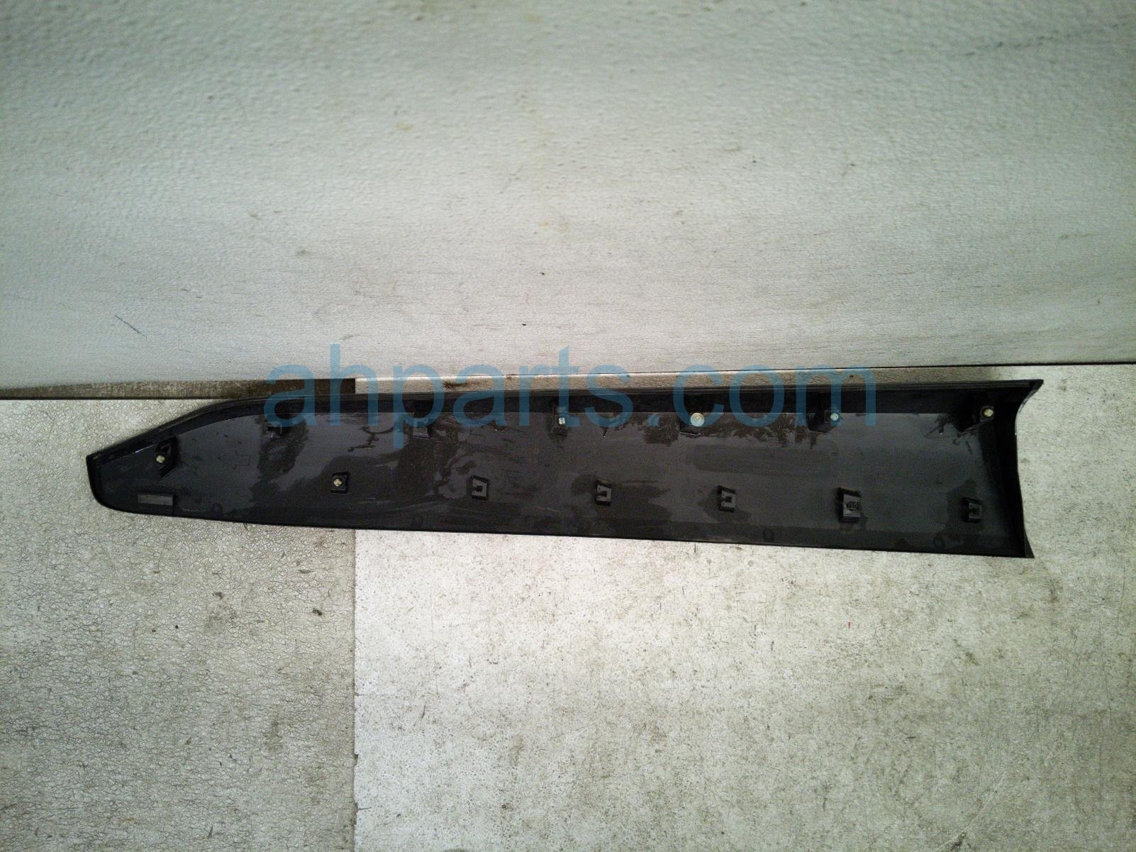 2021 Toyota C HR Front Passenger Lower Door Moulding 75073 10010 Replacement 2021 Toyota C HR Front Passenger Lower Door Moulding 75073 10010 Replacement thumbnail