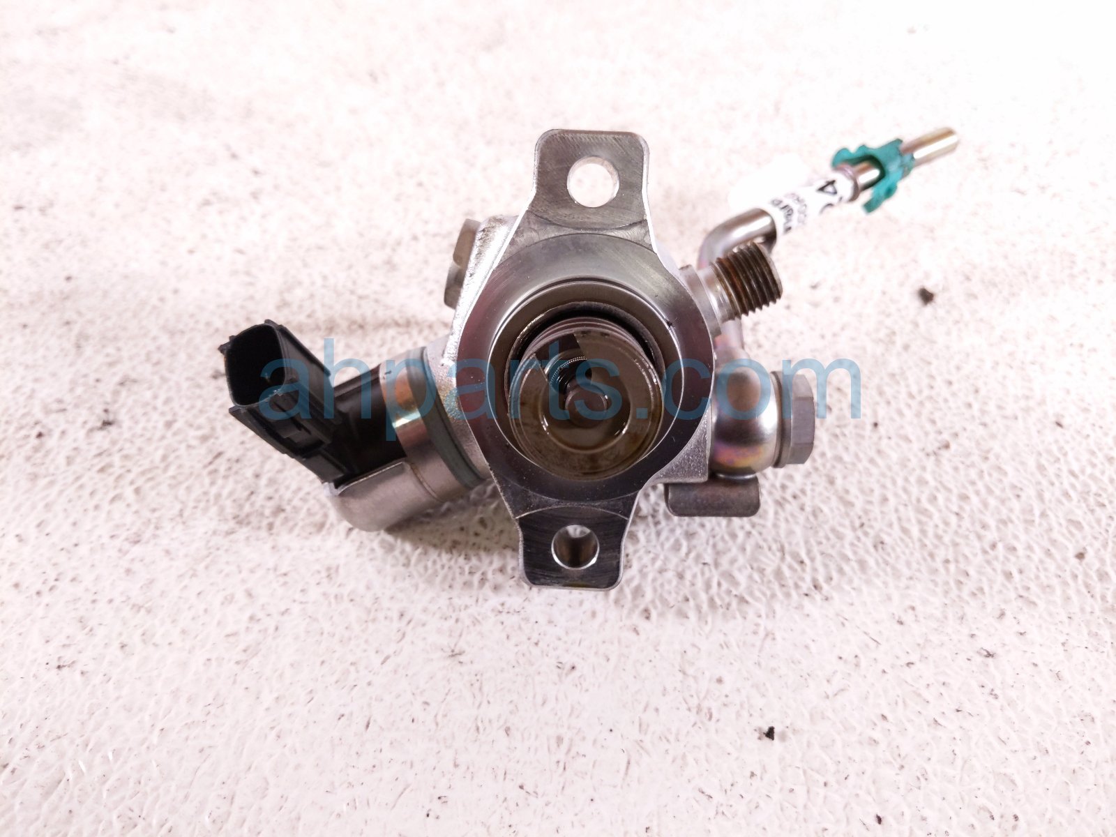 Honda HIGH PRESSURE FUEL PUMP - 2.0L