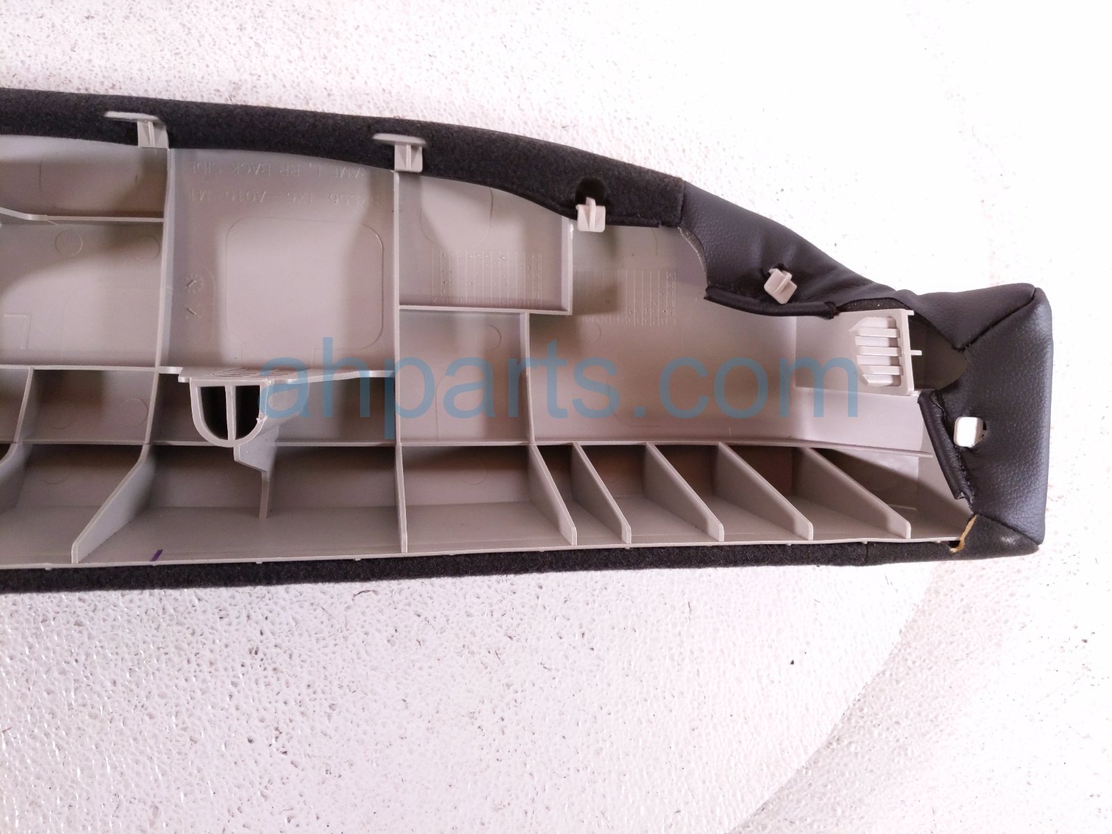 2019 Acura ILX Back (2nd Row) Rear Driver Side Seat Bolster Blk Lthr 82550 T3R A01ZF Replacement 2019 Acura ILX Back (2nd Row) Rear Driver Side Seat Bolster Blk Lthr 82550 T3R A01ZF Replacement thumbnail