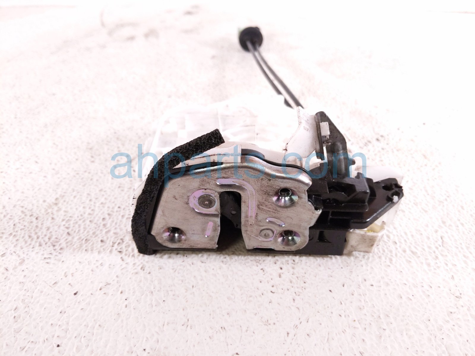 2024 Mazda Cx 50 Front Passenger Door Lock Actuator Latch VA40 58 310A Replacement 2024 Mazda Cx 50 Front Passenger Door Lock Actuator Latch VA40 58 310A Replacement thumbnail