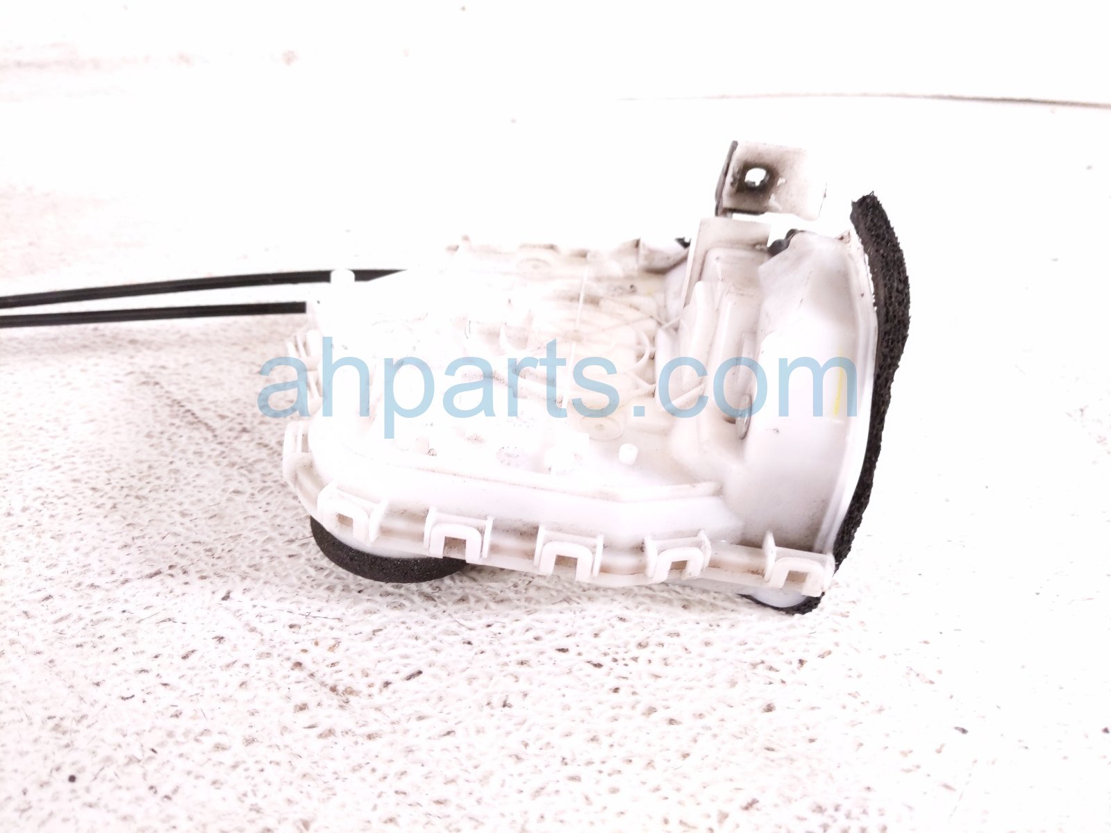 2024 Mazda Cx 50 Front Passenger Door Lock Actuator Latch VA40 58 310A Replacement 2024 Mazda Cx 50 Front Passenger Door Lock Actuator Latch VA40 58 310A Replacement thumbnail