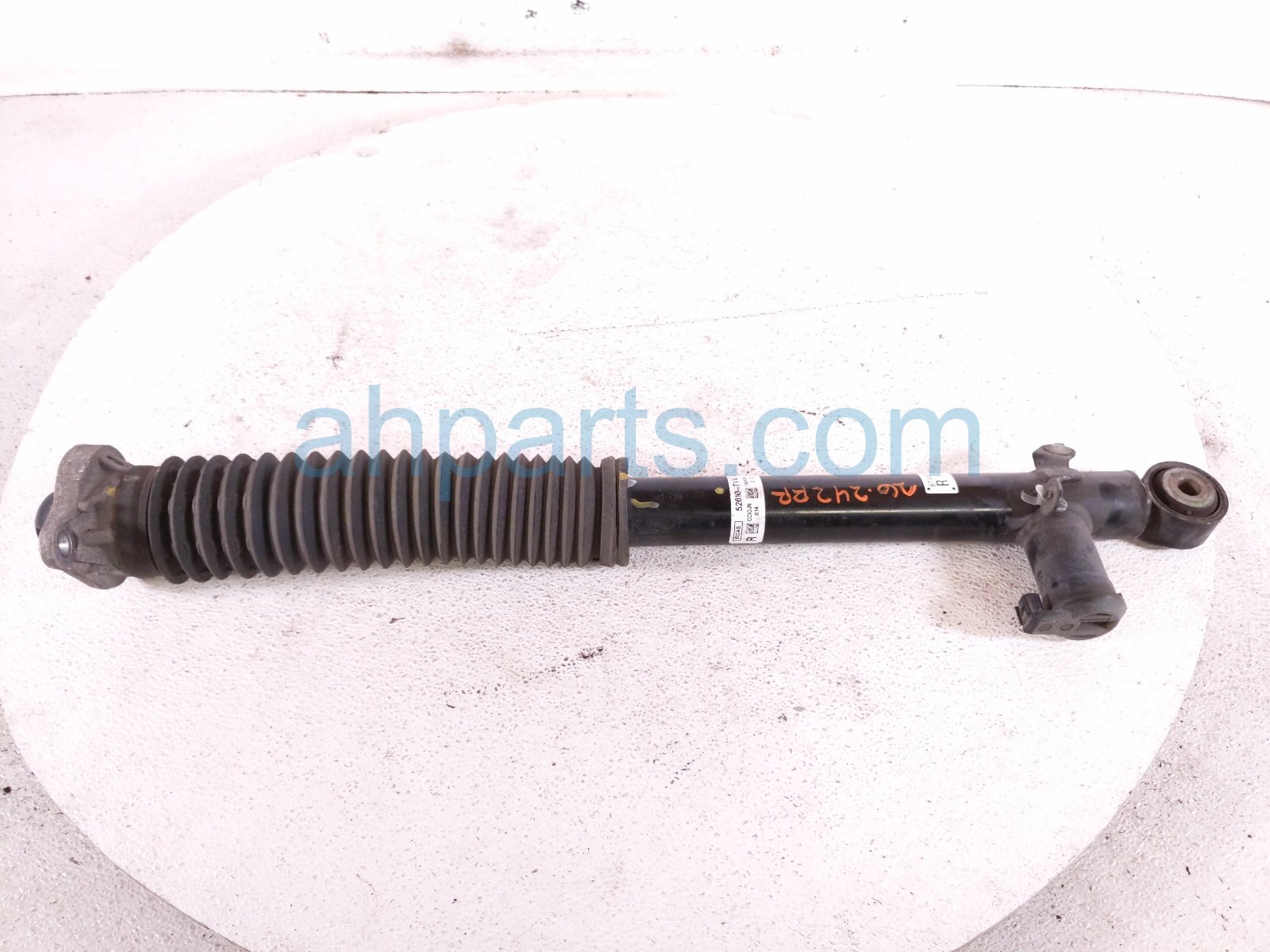 Honda RR/RH SHOCK ABSORBER - TOURING 2.0L