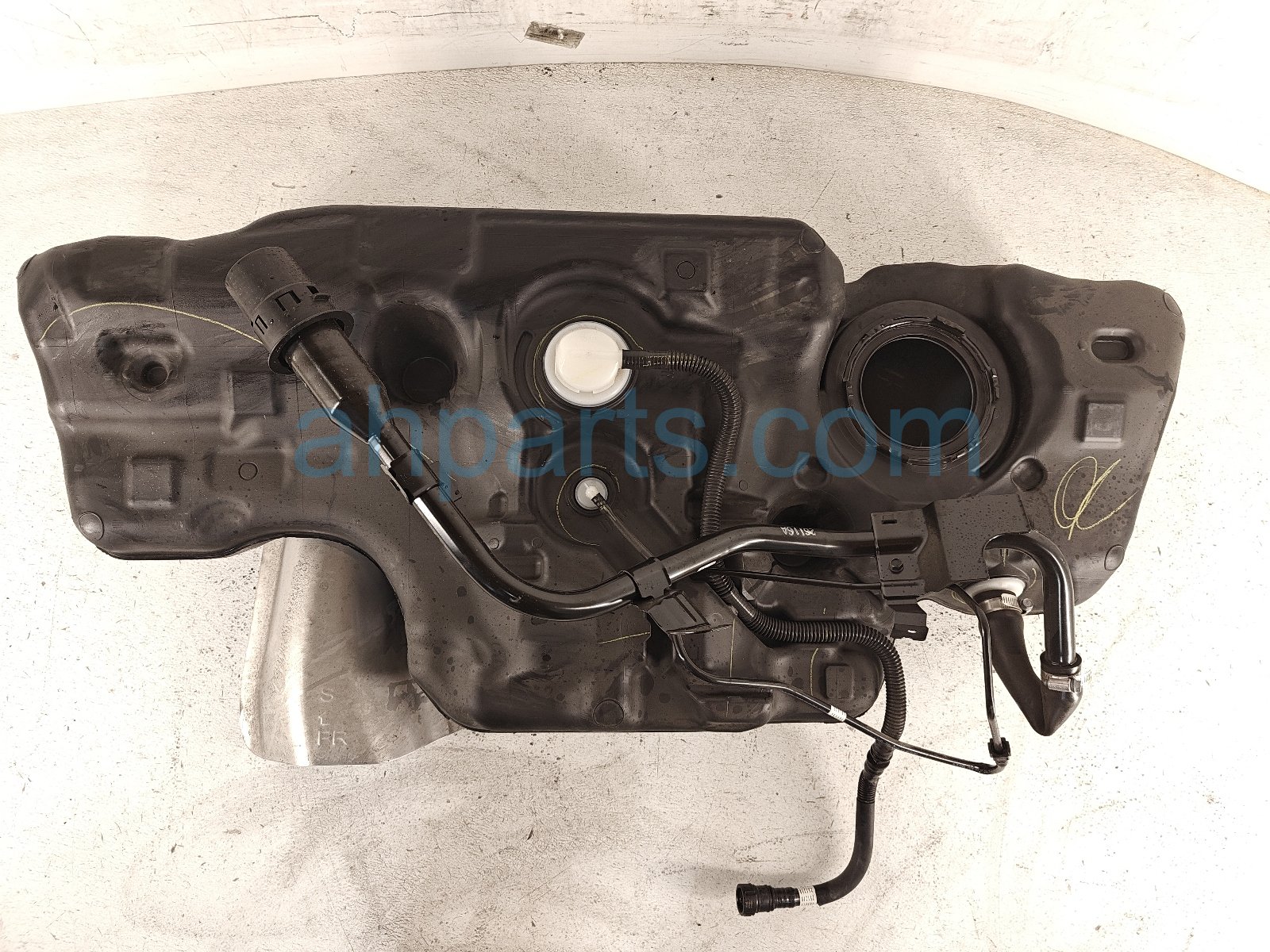 2026 Nissan Sentra Gas / Fuel Tank 17202 7SF0A Replacement 2026 Nissan Sentra Gas / Fuel Tank 17202 7SF0A Replacement thumbnail