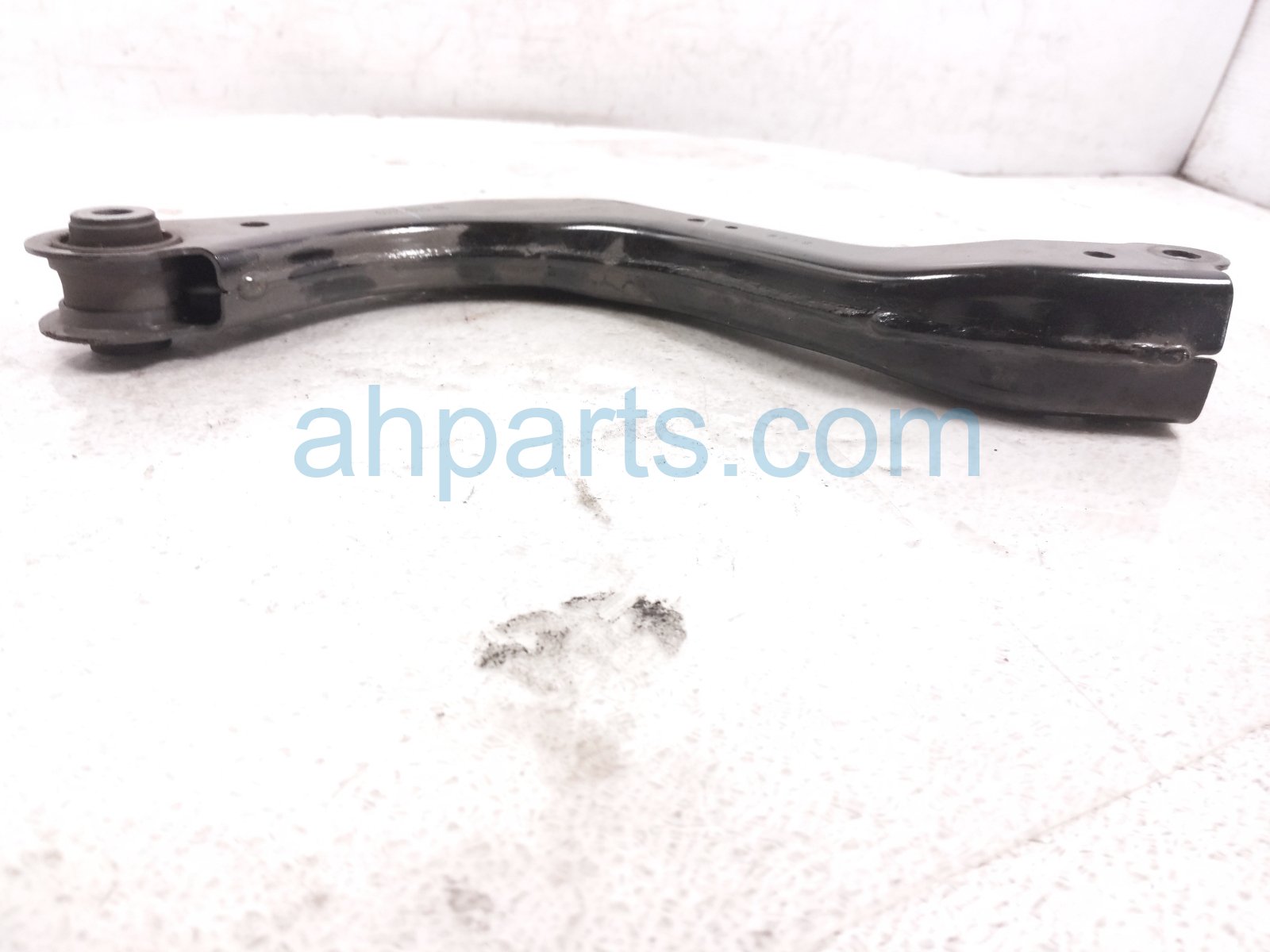 2026 Nissan Sentra Rear Passenger Upper Control Arm 55120 6LB0A Replacement 2026 Nissan Sentra Rear Passenger Upper Control Arm 55120 6LB0A Replacement thumbnail