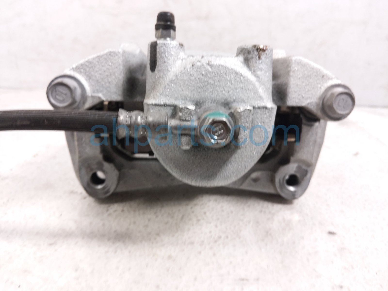 2026 Nissan Sentra Core Core Core Front Driver Brake Caliper 41011 6LE1A Replacement 2026 Nissan Sentra Core Core Core Front Driver Brake Caliper 41011 6LE1A Replacement thumbnail