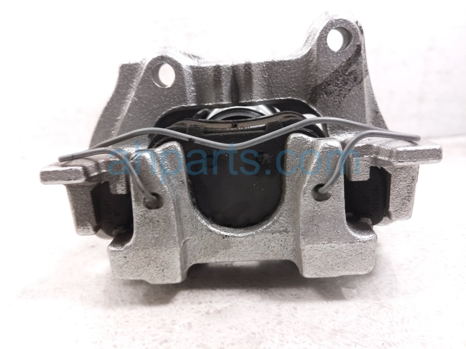2026 Nissan Sentra Rear Passenger Brake Caliper 44001 6LA0B Replacement 2026 Nissan Sentra Rear Passenger Brake Caliper 44001 6LA0B Replacement thumbnail