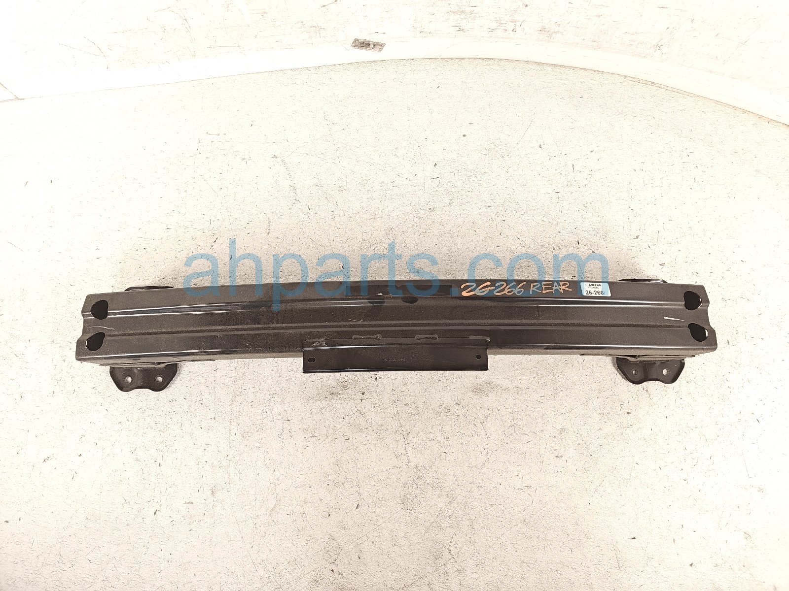 Honda REAR BUMPER REINFORCEMENT BAR