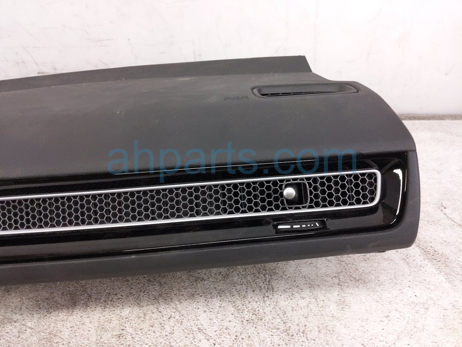 2025 Honda Civic Dashboard W/ Airbag 77100 T56 A00ZA Replacement 2025 Honda Civic Dashboard W/ Airbag 77100 T56 A00ZA Replacement thumbnail