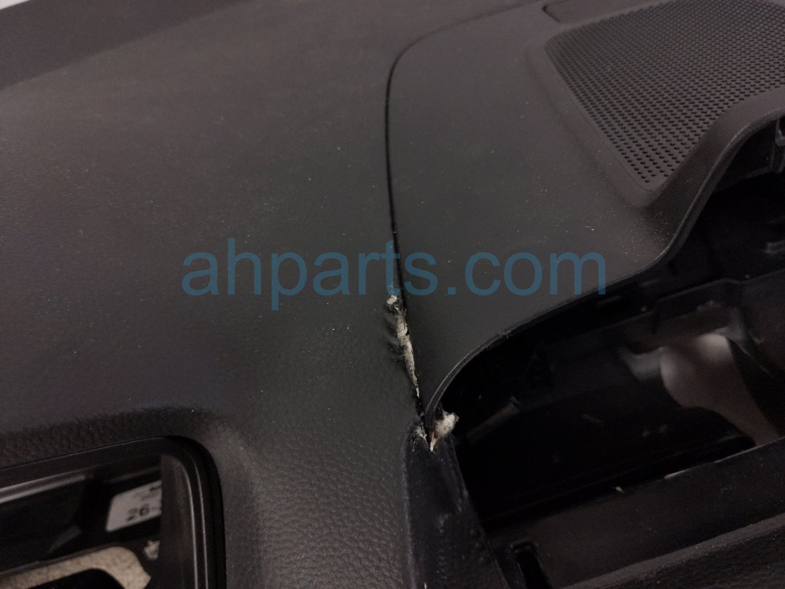 2025 Honda Civic Dashboard W/ Airbag 77100 T56 A00ZA Replacement 2025 Honda Civic Dashboard W/ Airbag 77100 T56 A00ZA Replacement thumbnail