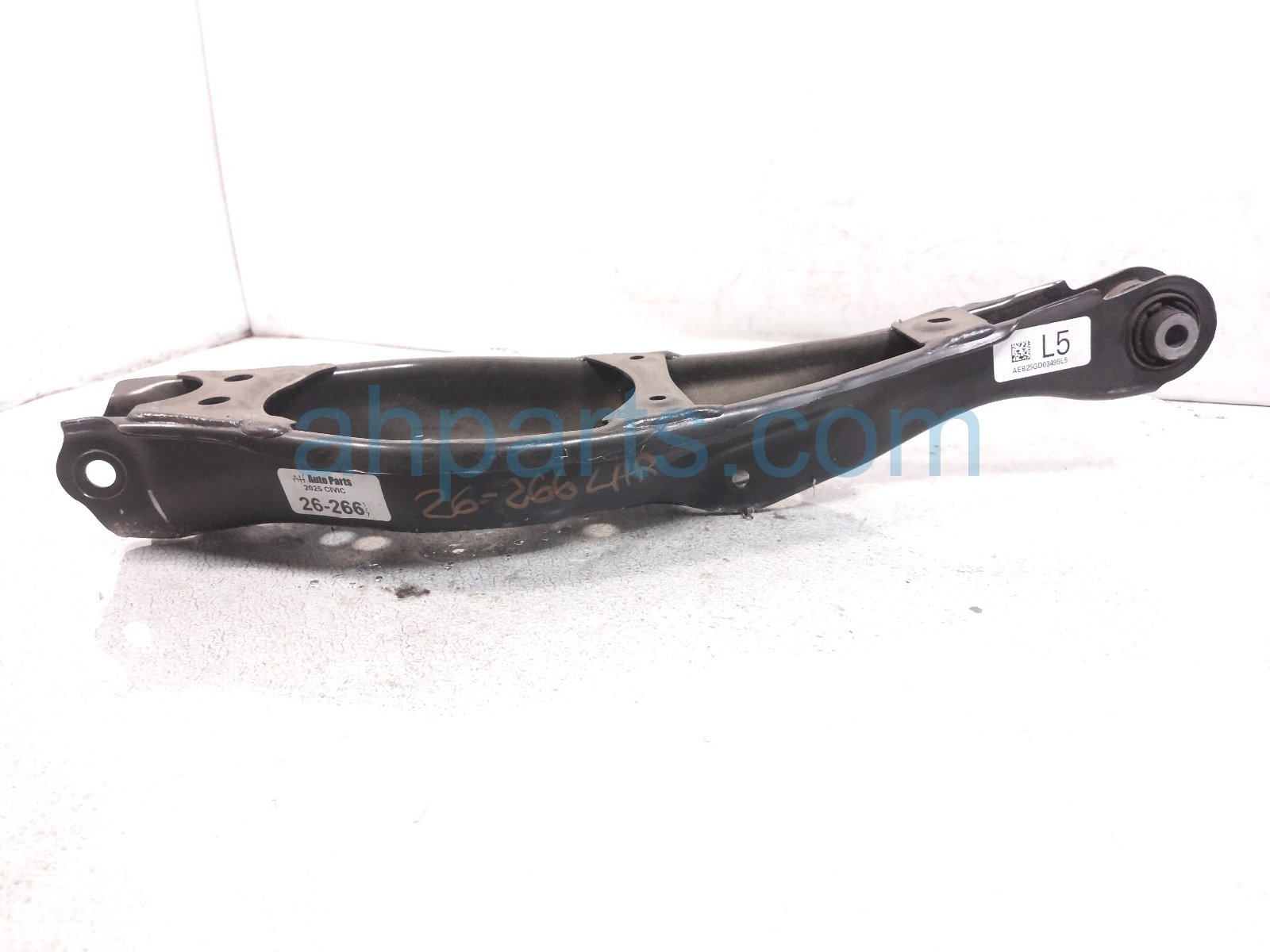2025 Honda Civic Rear Driver Spring Seat Lower Control Arm 52355 T50 J01 Replacement 2025 Honda Civic Rear Driver Spring Seat Lower Control Arm 52355 T50 J01 Replacement thumbnail