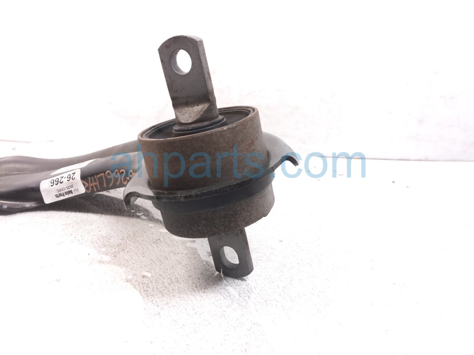 2025 Honda Civic Rear Driver Trailing Lower Control Arm 52365 T20 A10 Replacement 2025 Honda Civic Rear Driver Trailing Lower Control Arm 52365 T20 A10 Replacement thumbnail