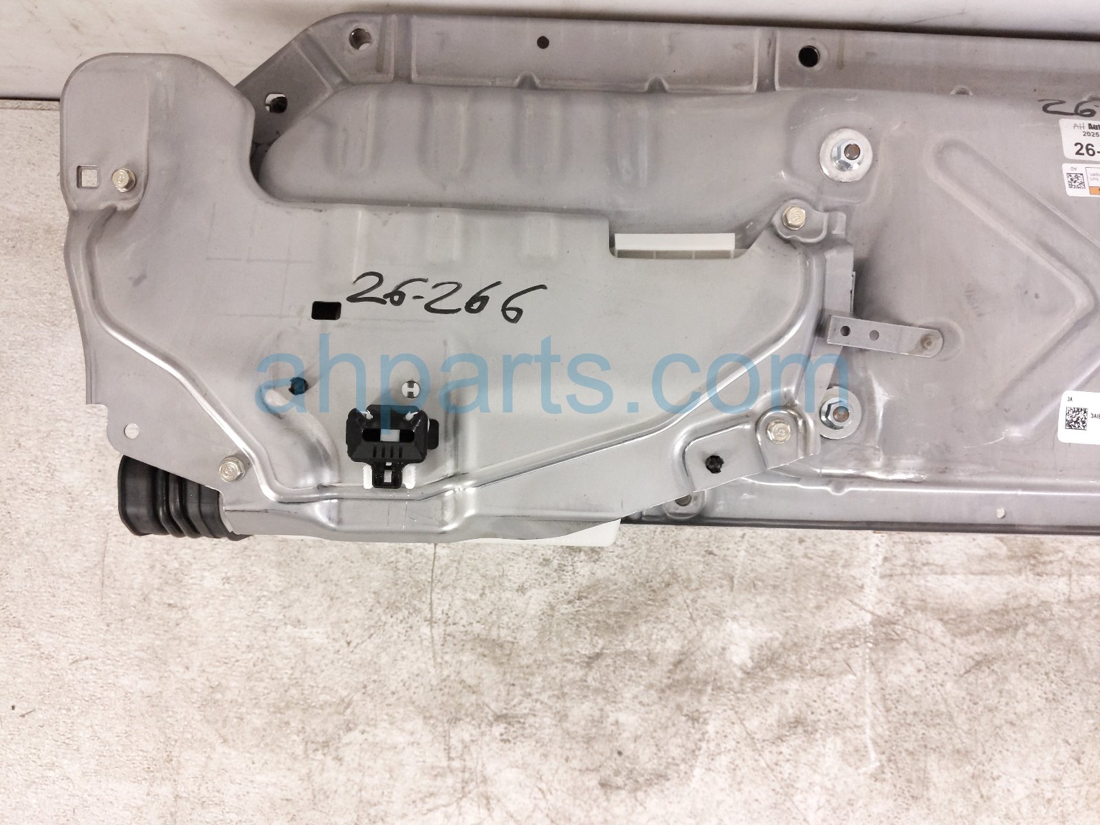 2025 Honda Civic Hybrid Battery Mi 1D100 6MC A03 Replacement 2025 Honda Civic Hybrid Battery Mi 1D100 6MC A03 Replacement thumbnail