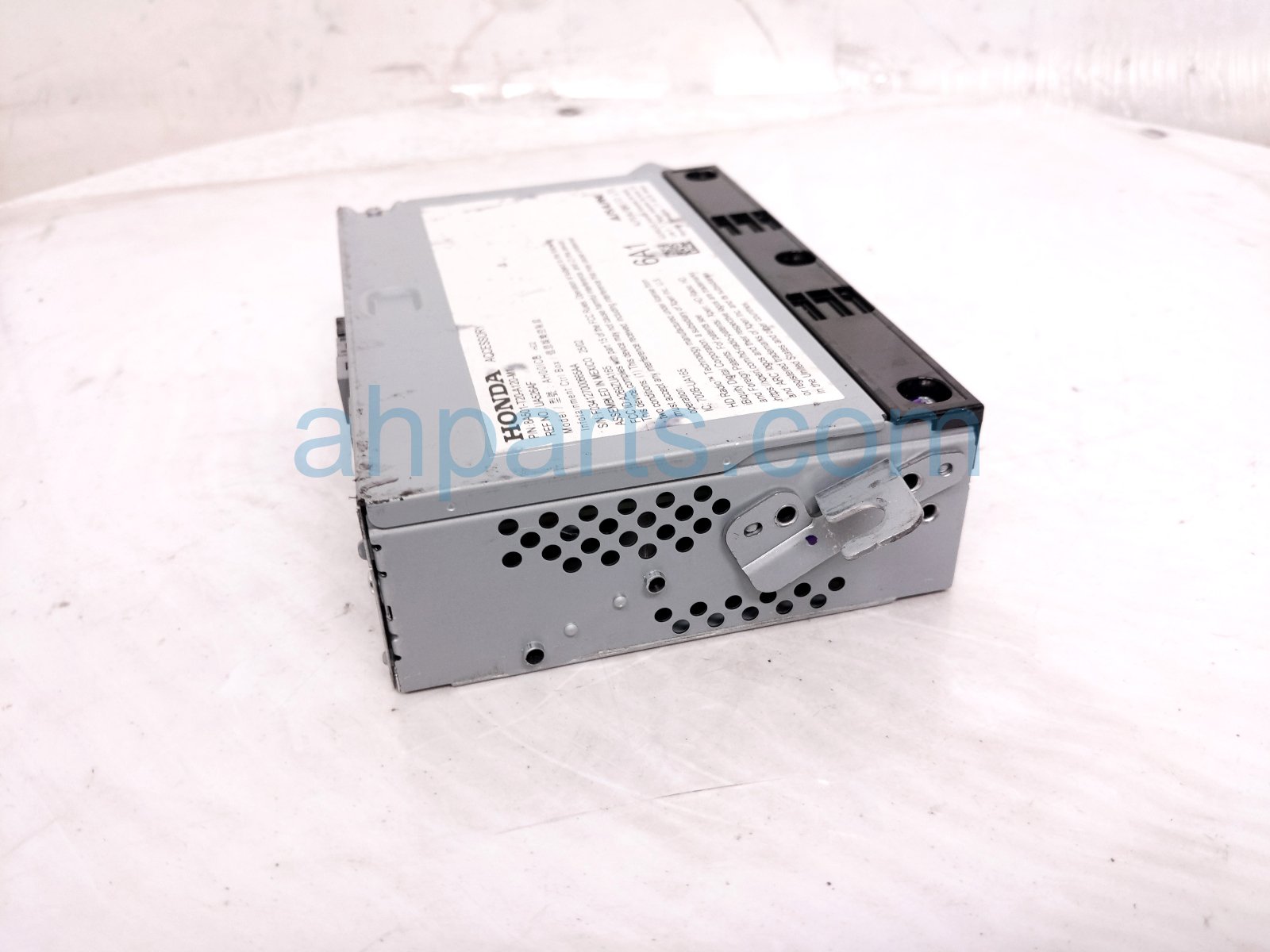 2025 Honda Civic Audio/radio Receiver 8A501 T20 A12 Replacement 2025 Honda Civic Audio/radio Receiver 8A501 T20 A12 Replacement thumbnail