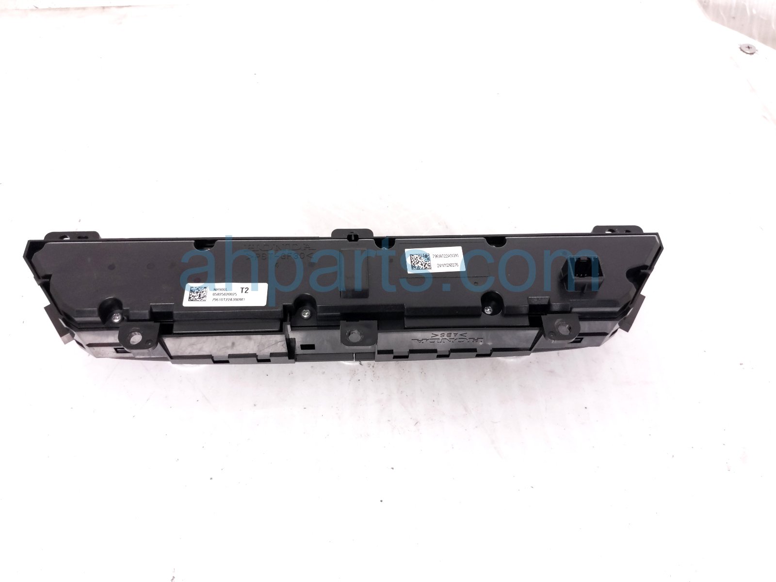 2025 Honda Civic Temperature Climate Heater/ac Control(on Dash) 79610 T22 A30 Replacement 2025 Honda Civic Temperature Climate Heater/ac Control(on Dash) 79610 T22 A30 Replacement thumbnail