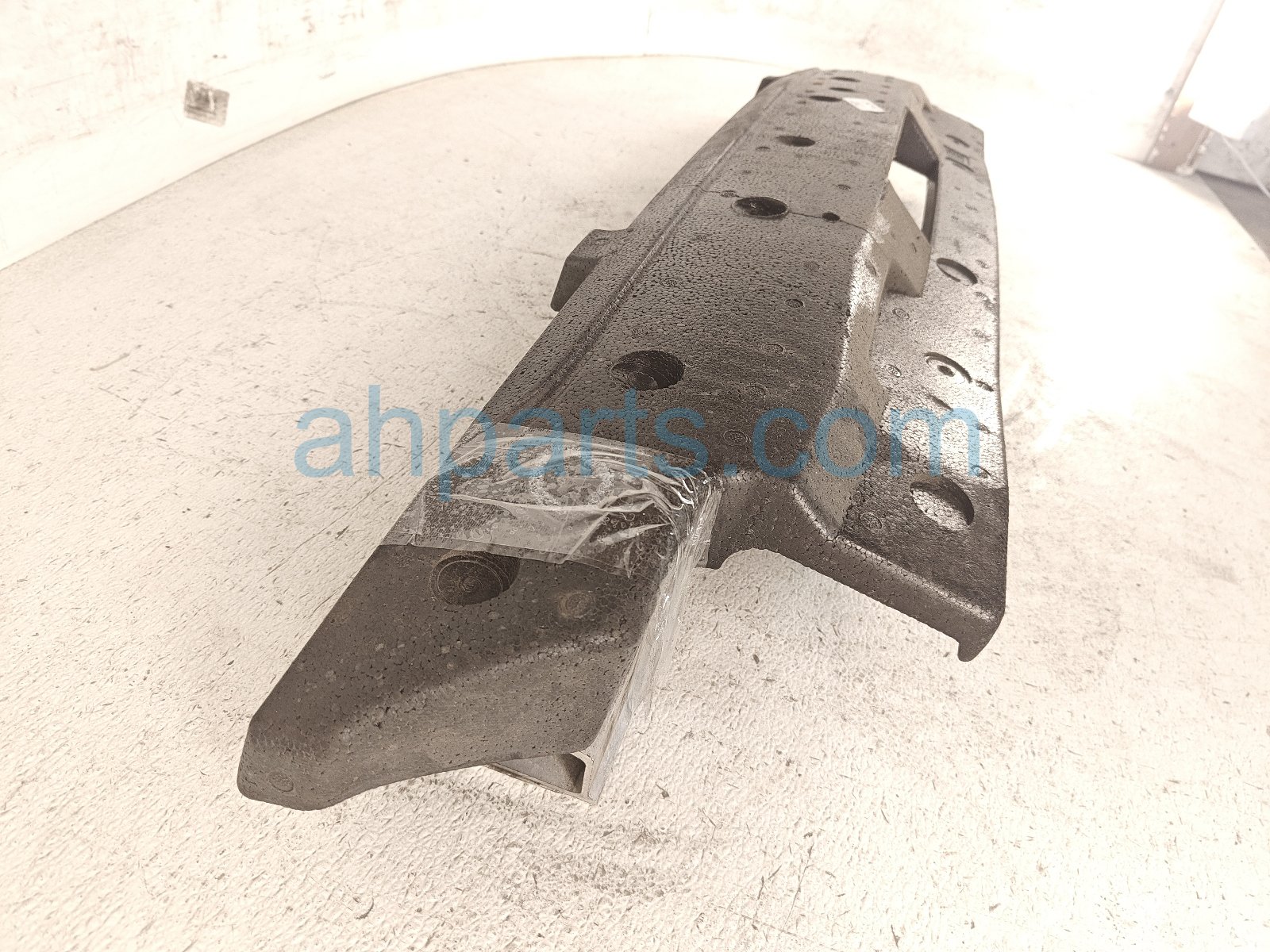 2015 Lexus Rx450h Beam Rear Bumper Reinforcement Bar 52171 0E031 Replacement 2015 Lexus Rx450h Beam Rear Bumper Reinforcement Bar 52171 0E031 Replacement thumbnail
