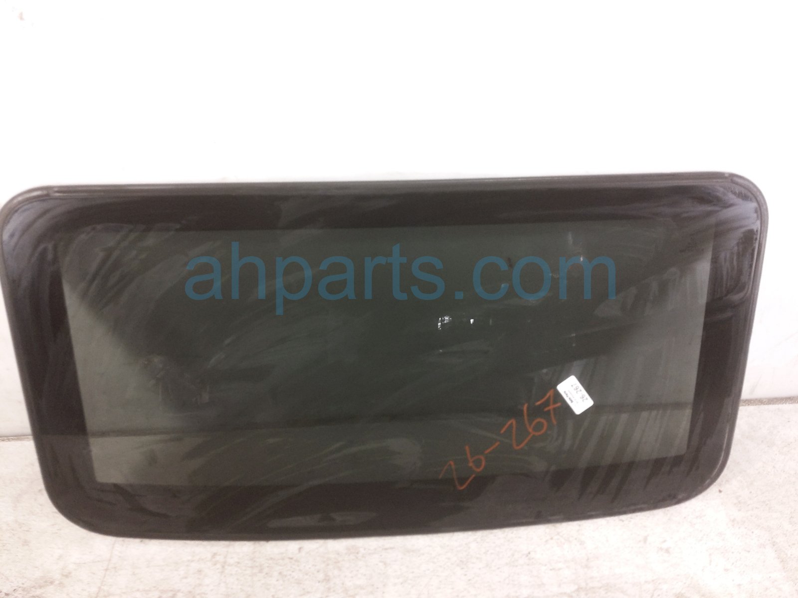 2015 Lexus Rx450h Sunroof / Sun Roof Glass Window 63201 0E010 Replacement 2015 Lexus Rx450h Sunroof / Sun Roof Glass Window 63201 0E010 Replacement thumbnail