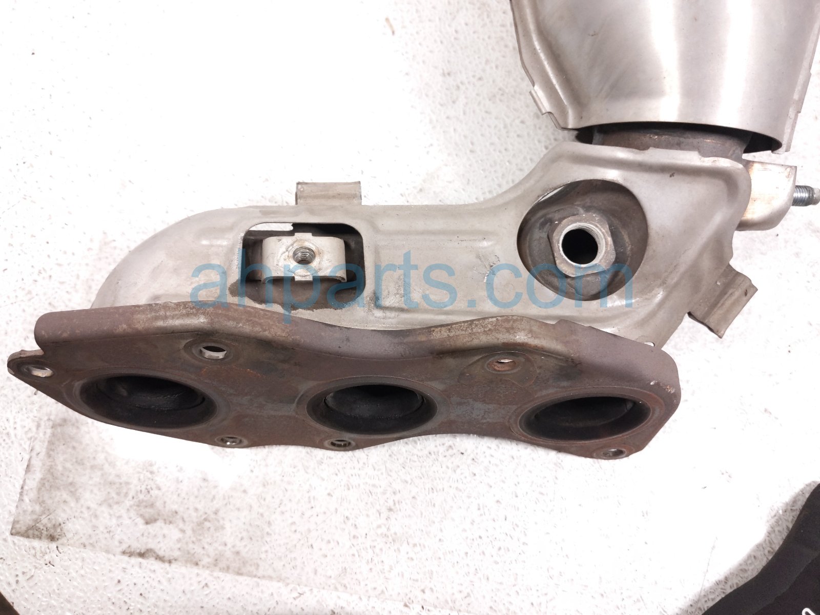 2015 Lexus Rx450h Rear Exhaust Manifold 17140 31410 Replacement 2015 Lexus Rx450h Rear Exhaust Manifold 17140 31410 Replacement thumbnail