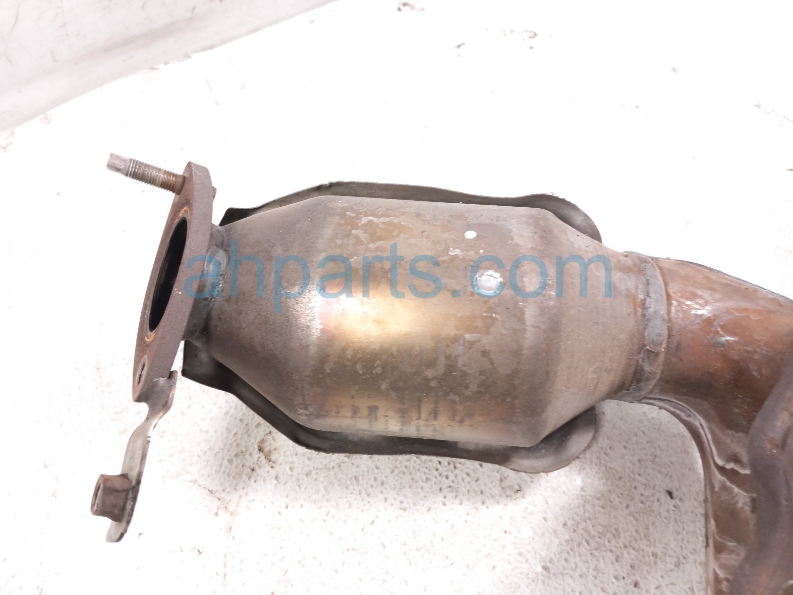 2015 Lexus Rx450h Front Exhaust Manifold 17150 31380 Replacement 2015 Lexus Rx450h Front Exhaust Manifold 17150 31380 Replacement thumbnail