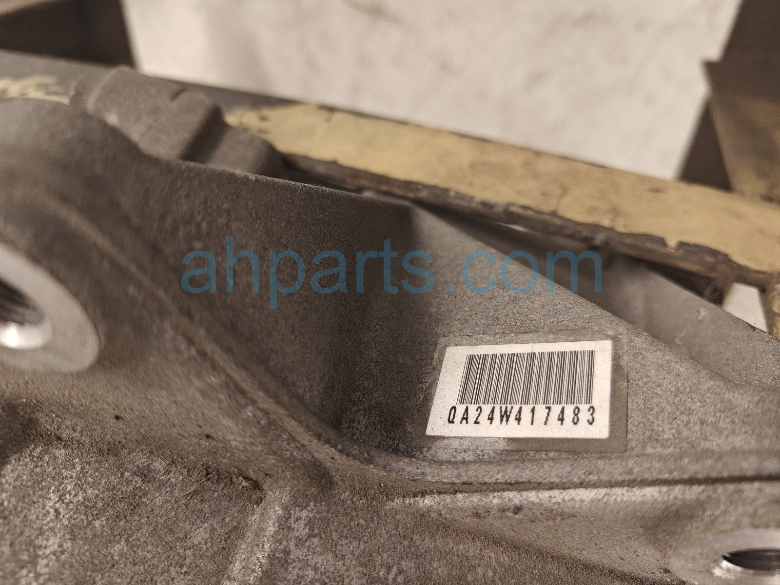 2015 Lexus Rx450h Engine / Motor Rear Differential 150k G1050 48010 Replacement 2015 Lexus Rx450h Engine / Motor Rear Differential 150k G1050 48010 Replacement thumbnail