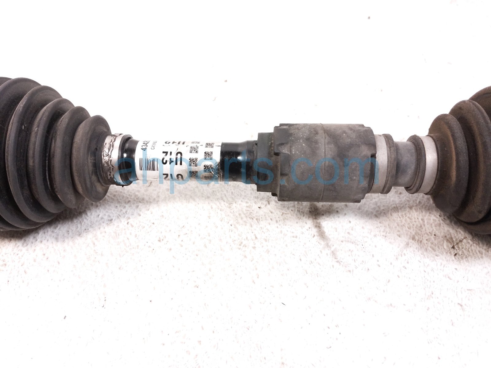 2015 Lexus Rx450h Front Driver Cv Axle Drive Shaft 43420 0W280 Replacement 2015 Lexus Rx450h Front Driver Cv Axle Drive Shaft 43420 0W280 Replacement thumbnail
