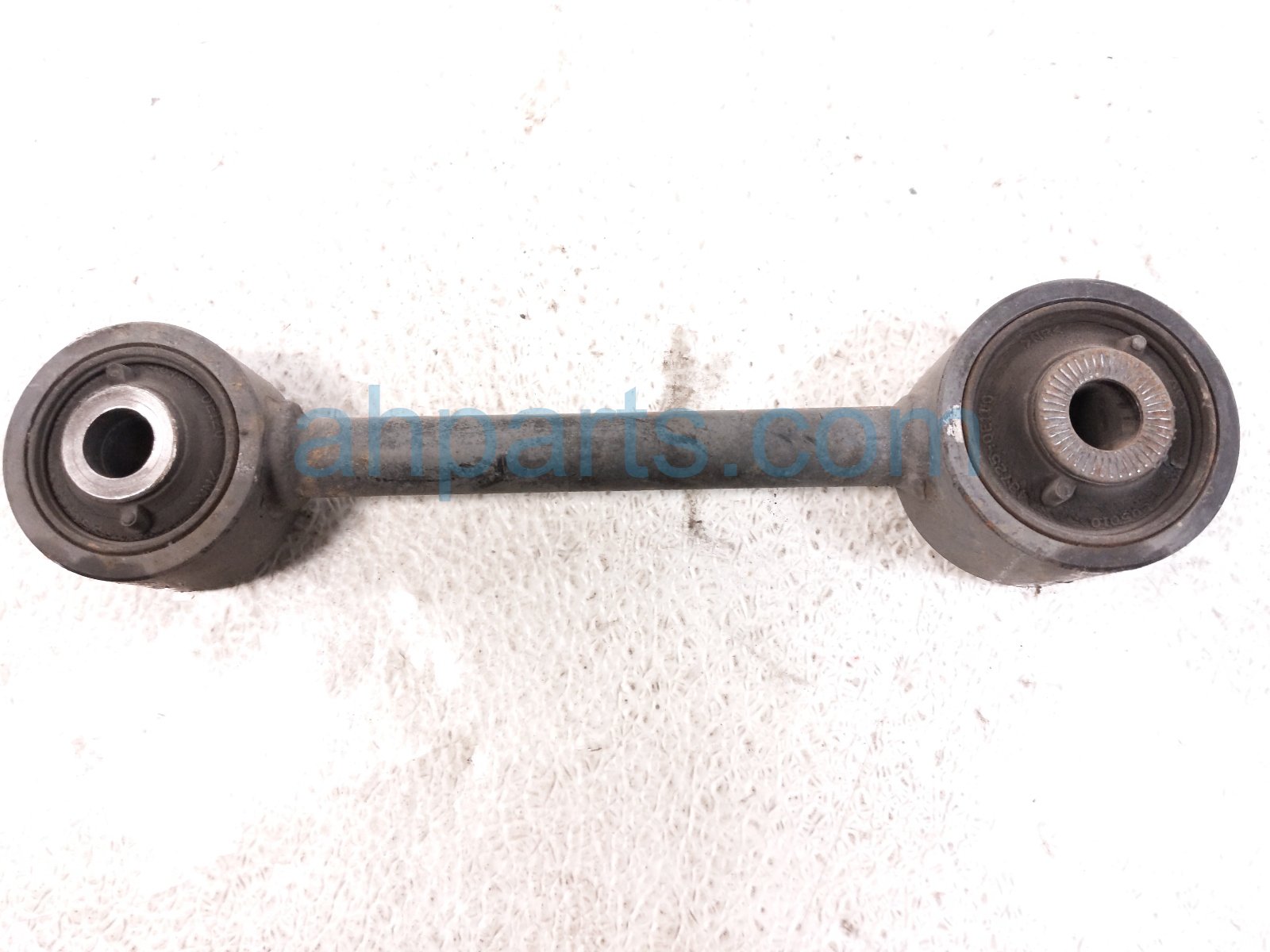 2015 Lexus Rx450h Rear Passenger Forward Lower Control Arm 48710 48080 Replacement 2015 Lexus Rx450h Rear Passenger Forward Lower Control Arm 48710 48080 Replacement thumbnail