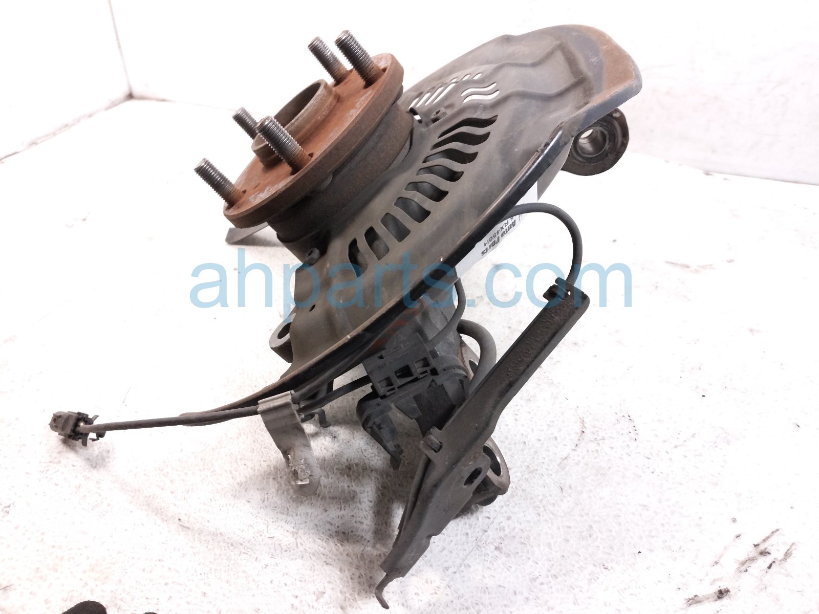 2015 Lexus Rx450h Front Passenger Spindle Knuckle Hub Awd 43211 48010 Replacement 2015 Lexus Rx450h Front Passenger Spindle Knuckle Hub Awd 43211 48010 Replacement thumbnail