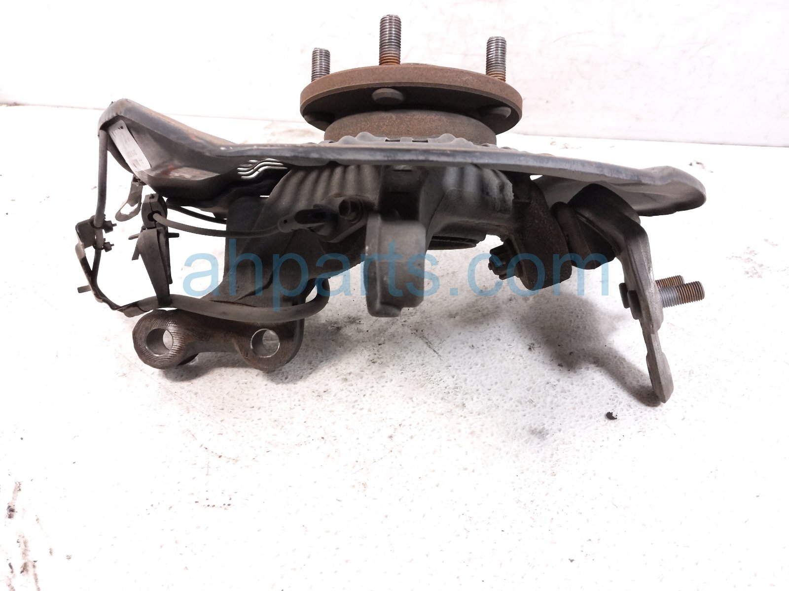 2015 Lexus Rx450h Front Passenger Spindle Knuckle Hub Awd 43211 48010 Replacement 2015 Lexus Rx450h Front Passenger Spindle Knuckle Hub Awd 43211 48010 Replacement thumbnail