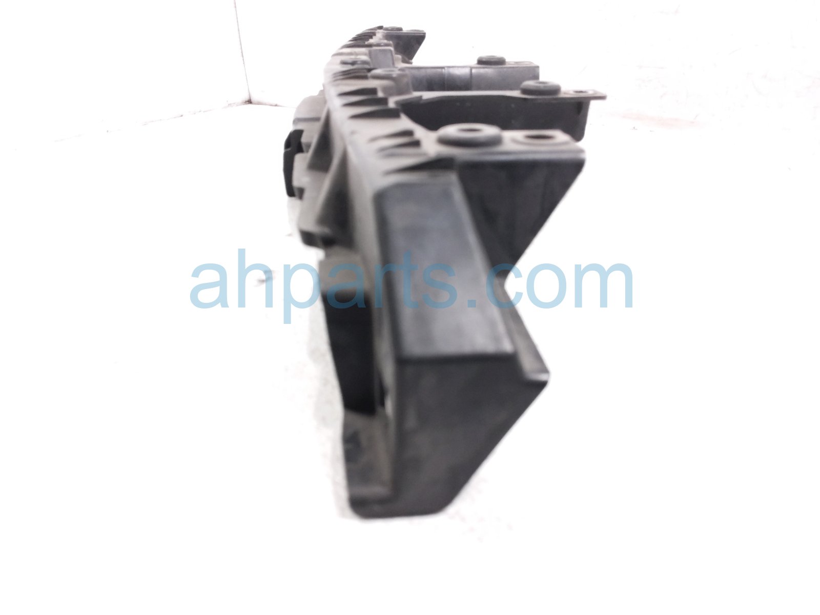2021 Honda CR V Front Grille Upper Support Stay Brkt 71129 TLA A50 Replacement 2021 Honda CR V Front Grille Upper Support Stay Brkt 71129 TLA A50 Replacement thumbnail