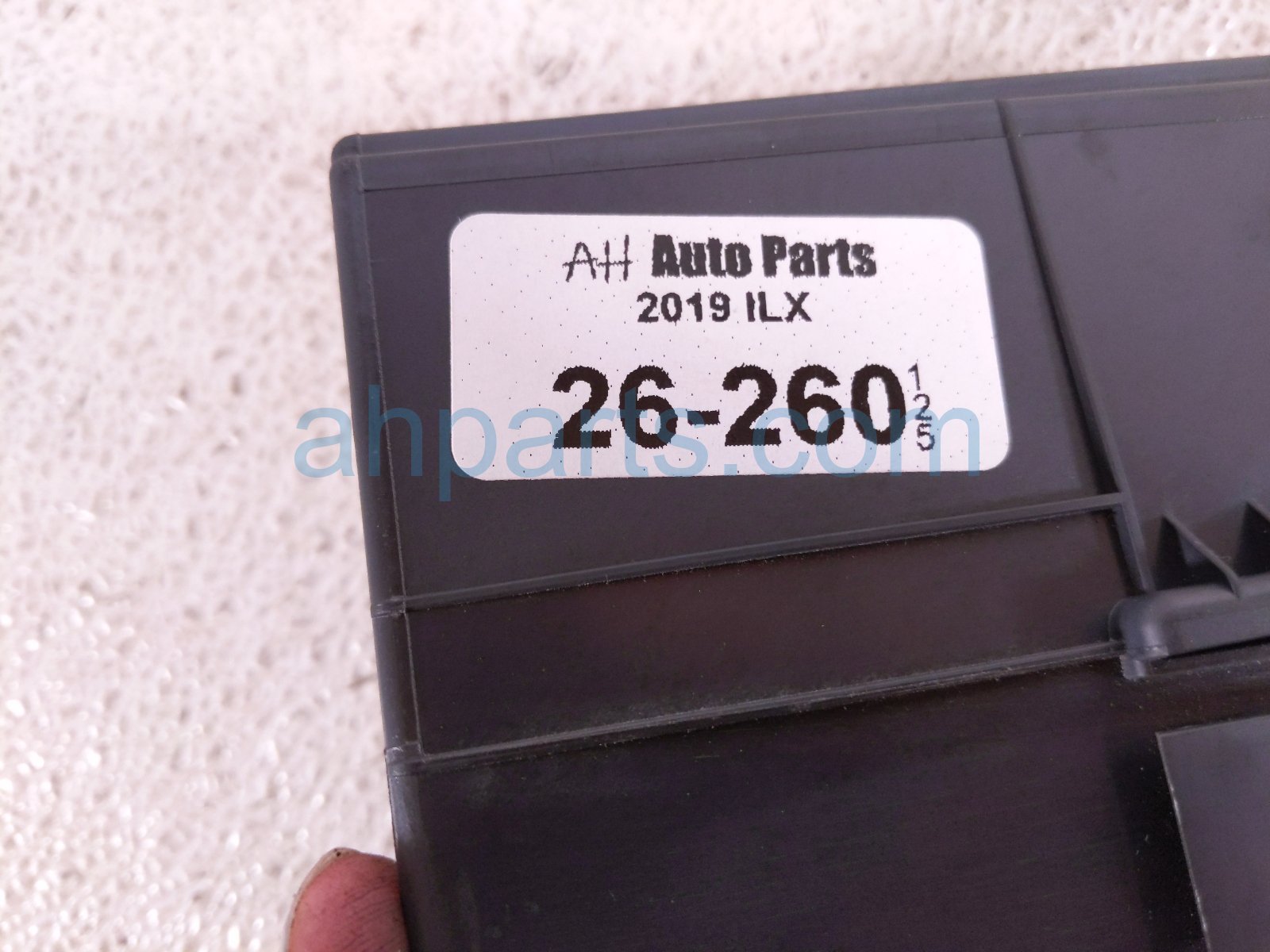 2019 Acura ILX Smart Power Control Unit 2.4l Fwd 38320 T3R A51 Replacement 2019 Acura ILX Smart Power Control Unit 2.4l Fwd 38320 T3R A51 Replacement thumbnail
