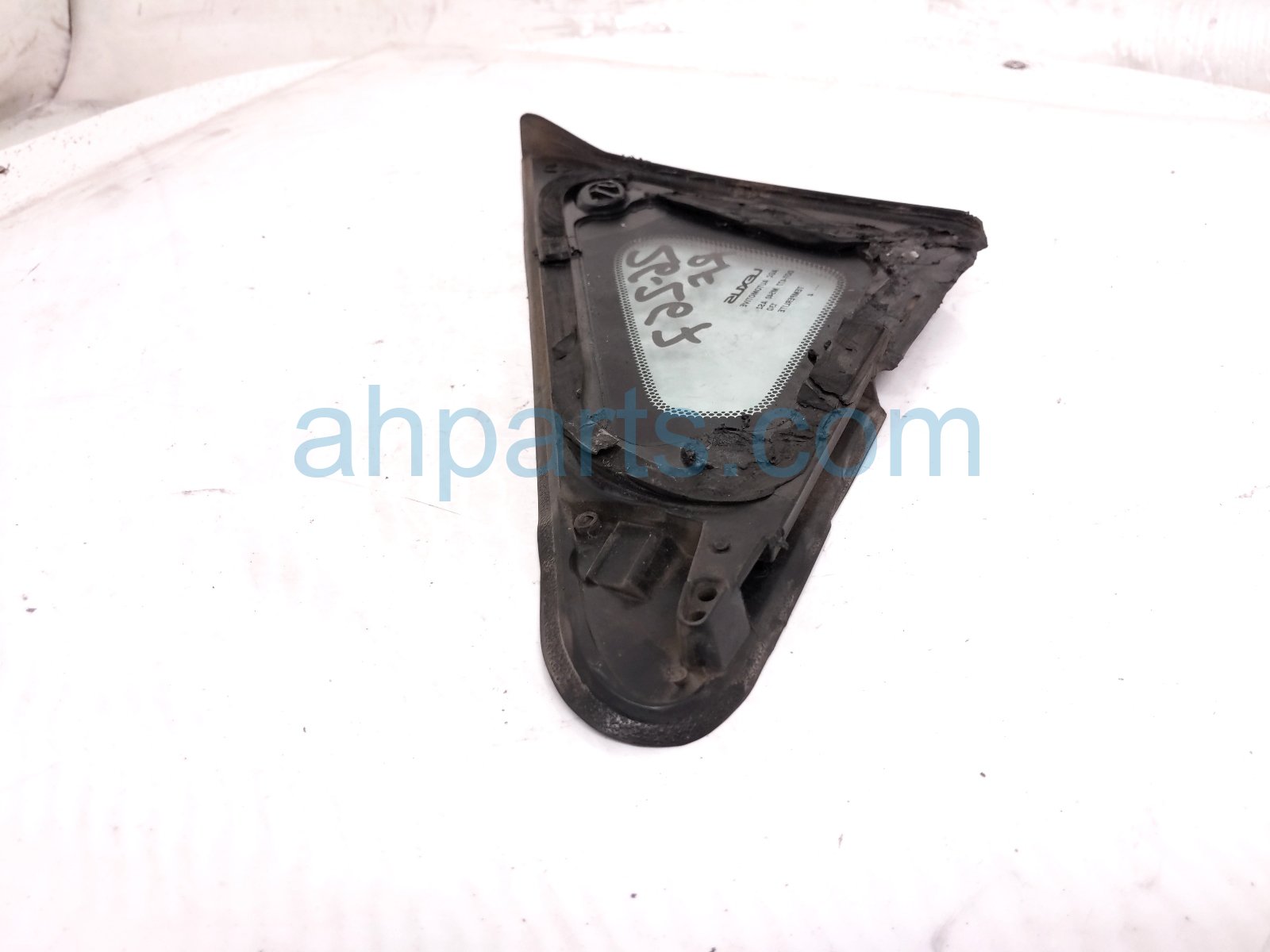 2015 Lexus Rx450h Door Windows / Front Passenger A pillar Vent Glass Window 62110 0E010 Replacement 2015 Lexus Rx450h Door Windows / Front Passenger A pillar Vent Glass Window 62110 0E010 Replacement thumbnail