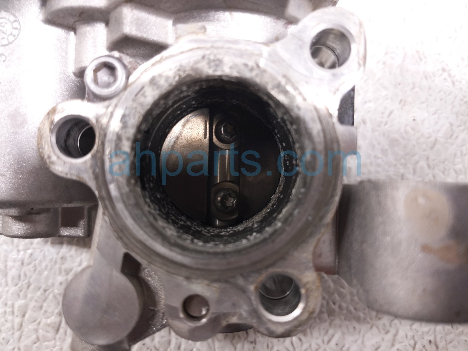 2025 Kia Carnival Egr Valve Assy 1.6l Turbo 28410 2M419 Replacement 2025 Kia Carnival Egr Valve Assy 1.6l Turbo 28410 2M419 Replacement thumbnail