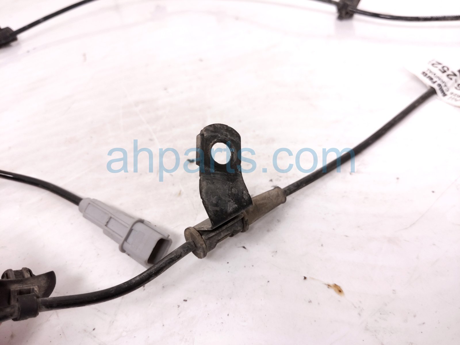2025 Kia Carnival Front Driver Abs Wheel Speed Sensor 58930 R0000 Replacement 2025 Kia Carnival Front Driver Abs Wheel Speed Sensor 58930 R0000 Replacement thumbnail