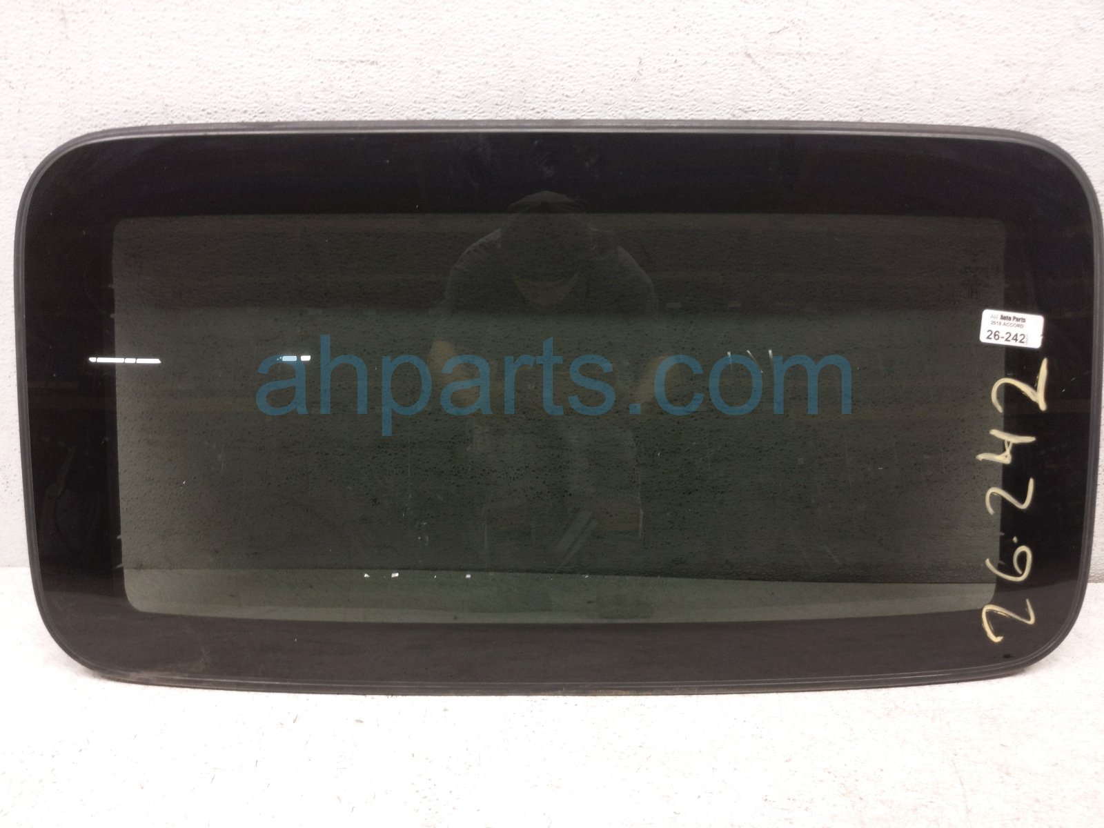 SUN ROOF GLASS WINDOW