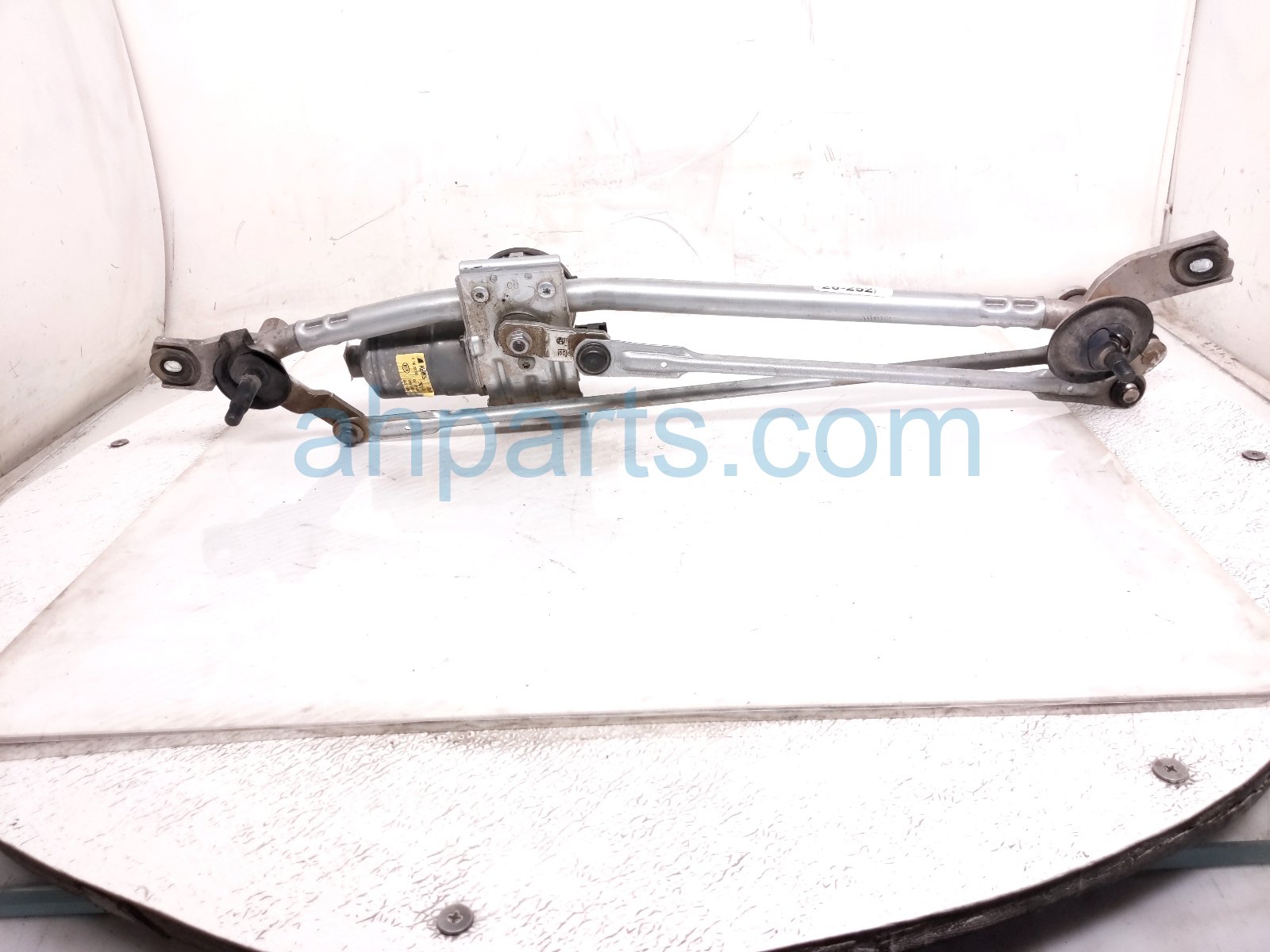 2025 Kia Carnival Front Arms Frt Windshield Wiper Motor & Linkage 98120 R0000 Replacement 2025 Kia Carnival Front Arms Frt Windshield Wiper Motor & Linkage 98120 R0000 Replacement thumbnail
