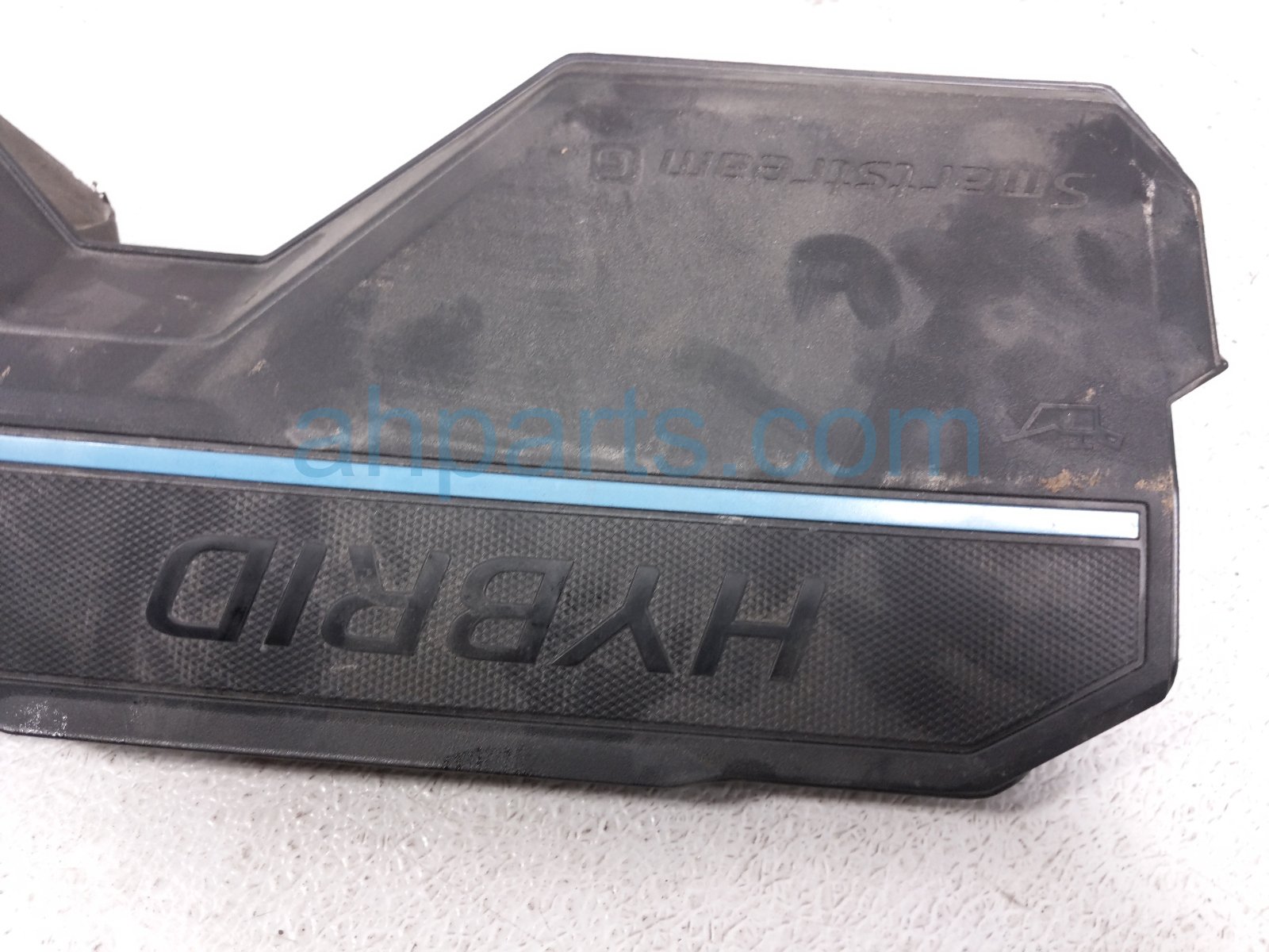 2025 Kia Carnival Engine Appearance Cover Hybrid 29240 2M820 Replacement 2025 Kia Carnival Engine Appearance Cover Hybrid 29240 2M820 Replacement thumbnail