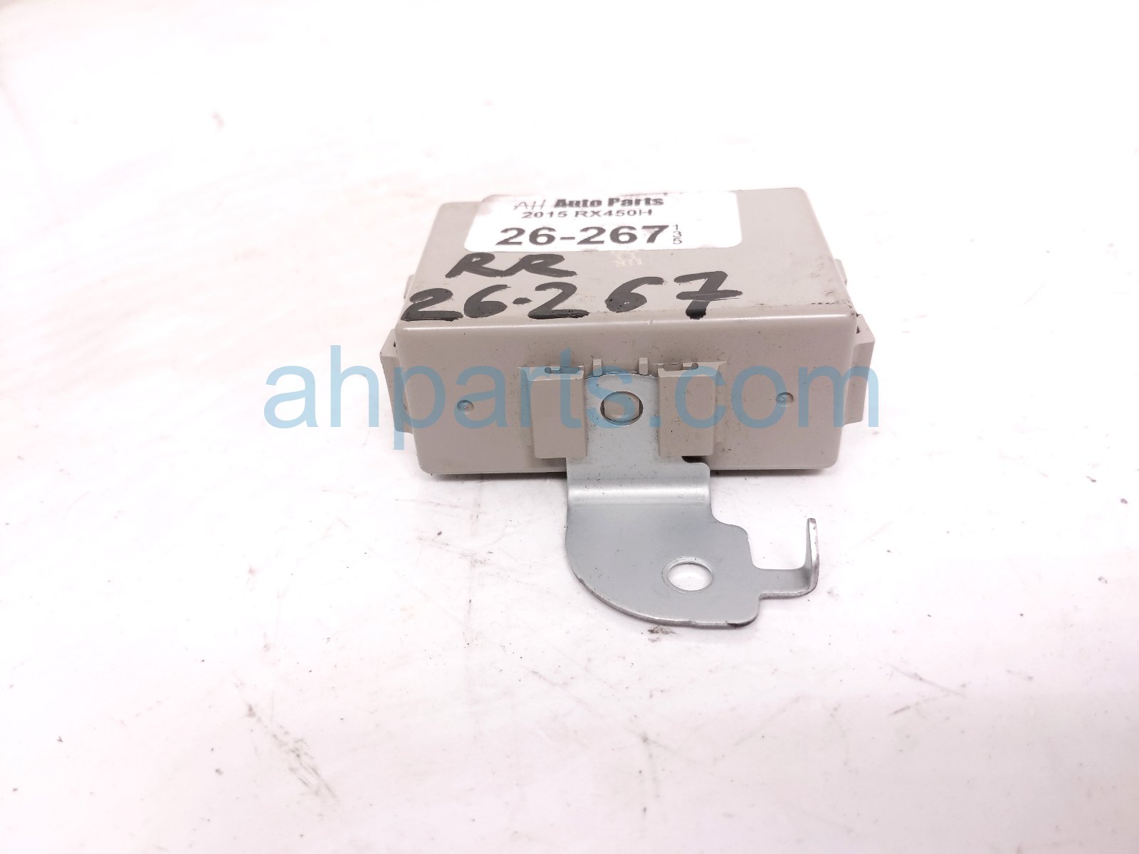 2015 Lexus Rx450h Towing Converter Relay 81985 YY020 Replacement 2015 Lexus Rx450h Towing Converter Relay 81985 YY020 Replacement thumbnail