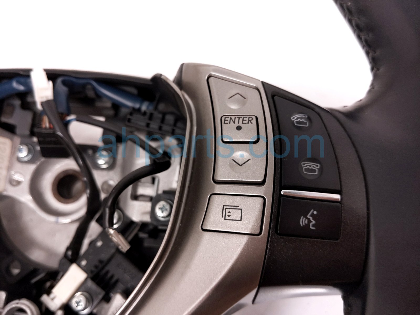 2015 Lexus Rx450h Steering Wheel Black W/ Wood 45100 0E210 C0 Replacement 2015 Lexus Rx450h Steering Wheel Black W/ Wood 45100 0E210 C0 Replacement thumbnail