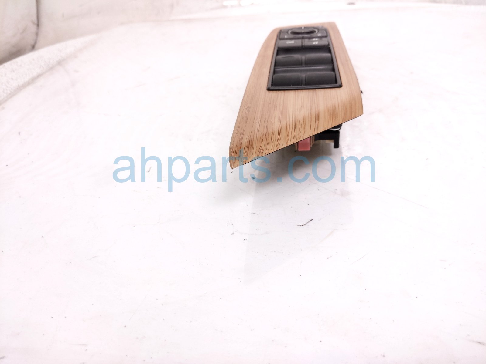 2015 Lexus Rx450h Power / Master Window Control Switch Driver 84040 0E060 Replacement 2015 Lexus Rx450h Power / Master Window Control Switch Driver 84040 0E060 Replacement thumbnail