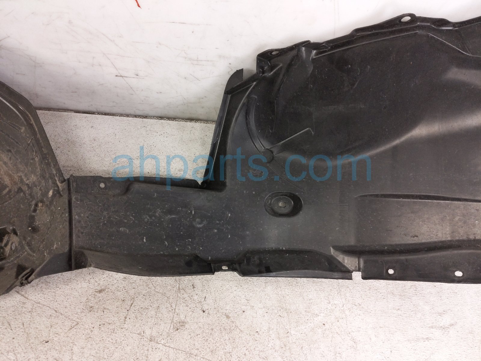 2026 Nissan Sentra Front Driver Inner Fender Liner 63841 7SF0A Replacement 2026 Nissan Sentra Front Driver Inner Fender Liner 63841 7SF0A Replacement thumbnail