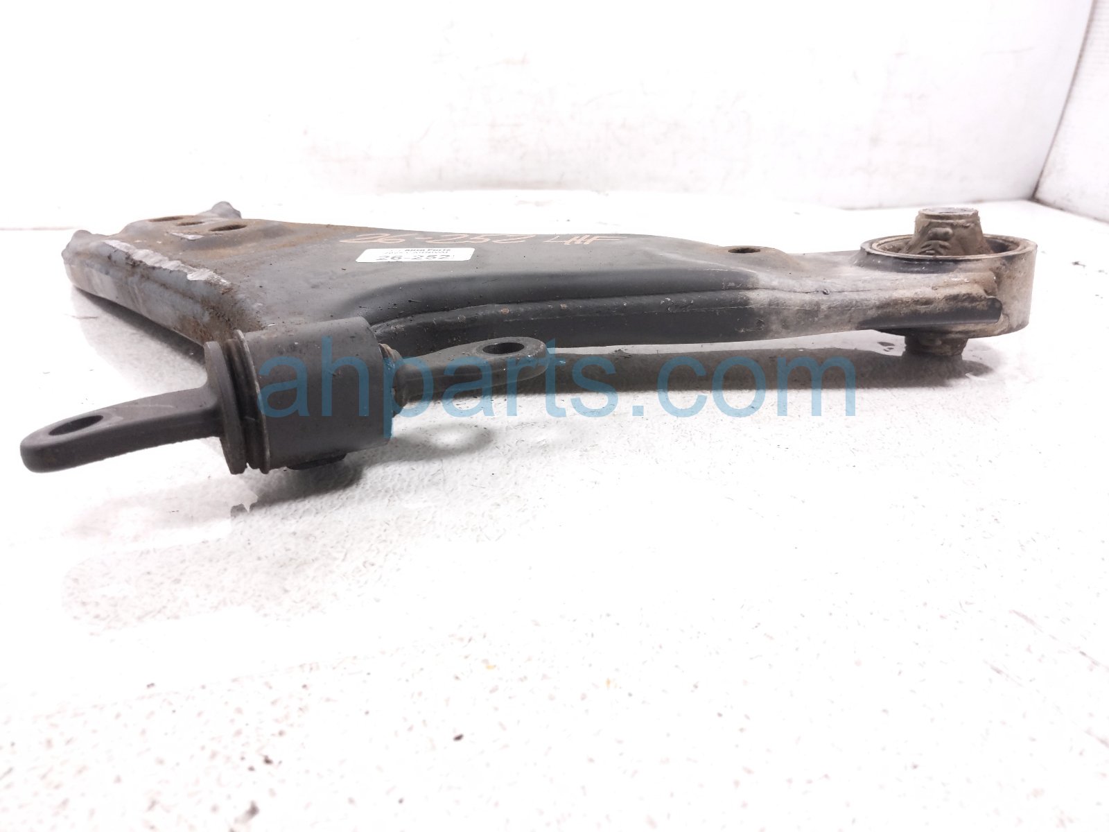 2025 Kia Carnival Front Driver Lower Control Arm 54500 R0500 Replacement 2025 Kia Carnival Front Driver Lower Control Arm 54500 R0500 Replacement thumbnail