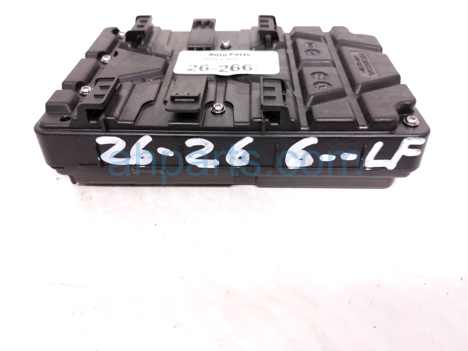 2025 Honda Civic Body Control Module 2.0l Hyb Sport 38800 T64 AB1 Replacement 2025 Honda Civic Body Control Module 2.0l Hyb Sport 38800 T64 AB1 Replacement thumbnail