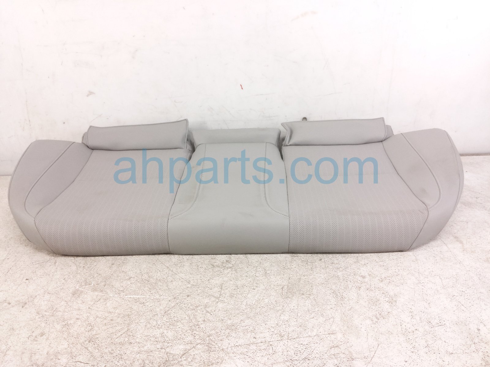 Honda REAR LOWER SEAT CUSHION - BLACK