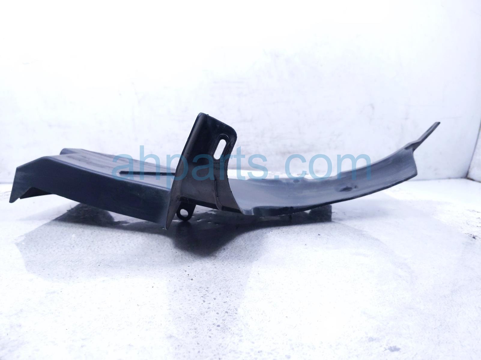 2023 Toyota Corollacs Rear Passenger Bumper Seal Sight Shield 52591 0A070 Replacement 2023 Toyota Corollacs Rear Passenger Bumper Seal Sight Shield 52591 0A070 Replacement thumbnail