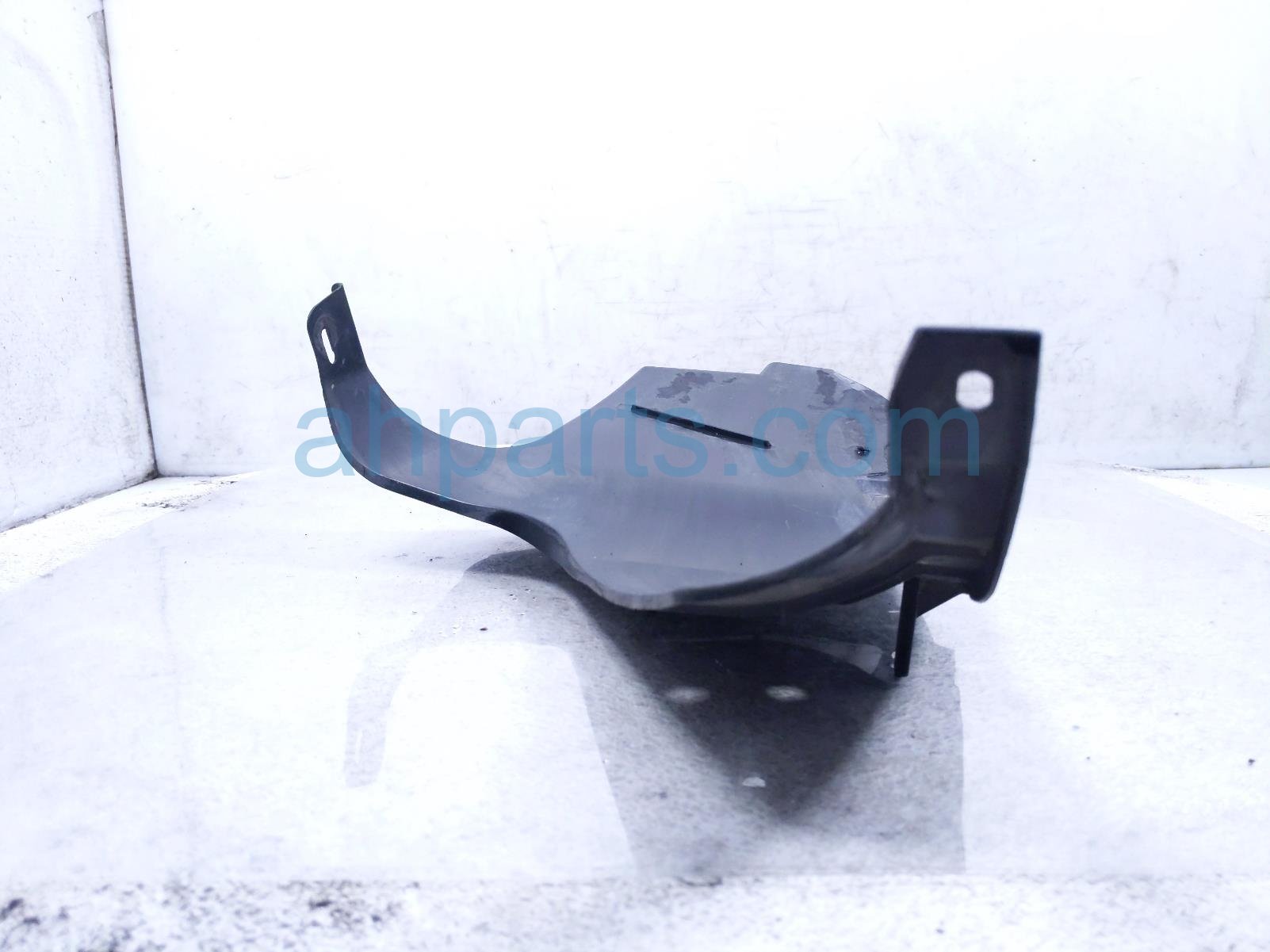 2023 Toyota Corollacs Rear Passenger Bumper Seal Sight Shield 52591 0A070 Replacement 2023 Toyota Corollacs Rear Passenger Bumper Seal Sight Shield 52591 0A070 Replacement thumbnail