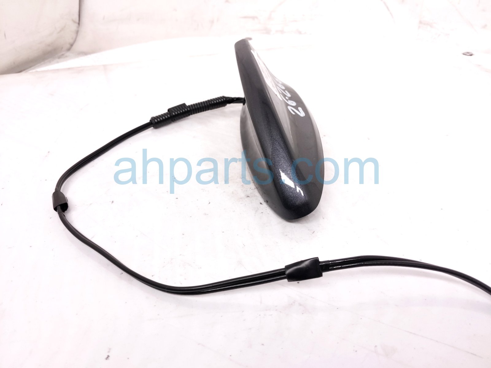 2025 Honda Civic Antenna Roof Mtd Shark Fin Grey 8A150 T43 A21ZC Replacement 2025 Honda Civic Antenna Roof Mtd Shark Fin Grey 8A150 T43 A21ZC Replacement thumbnail