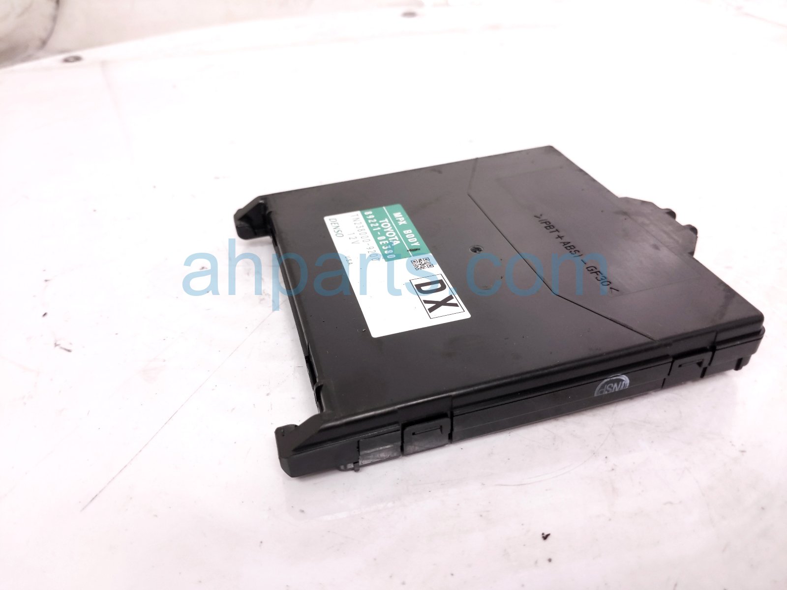 2015 Lexus Rx450h Multiplex Body Control Module Front Driver 89221 0E380 Replacement 2015 Lexus Rx450h Multiplex Body Control Module Front Driver 89221 0E380 Replacement thumbnail