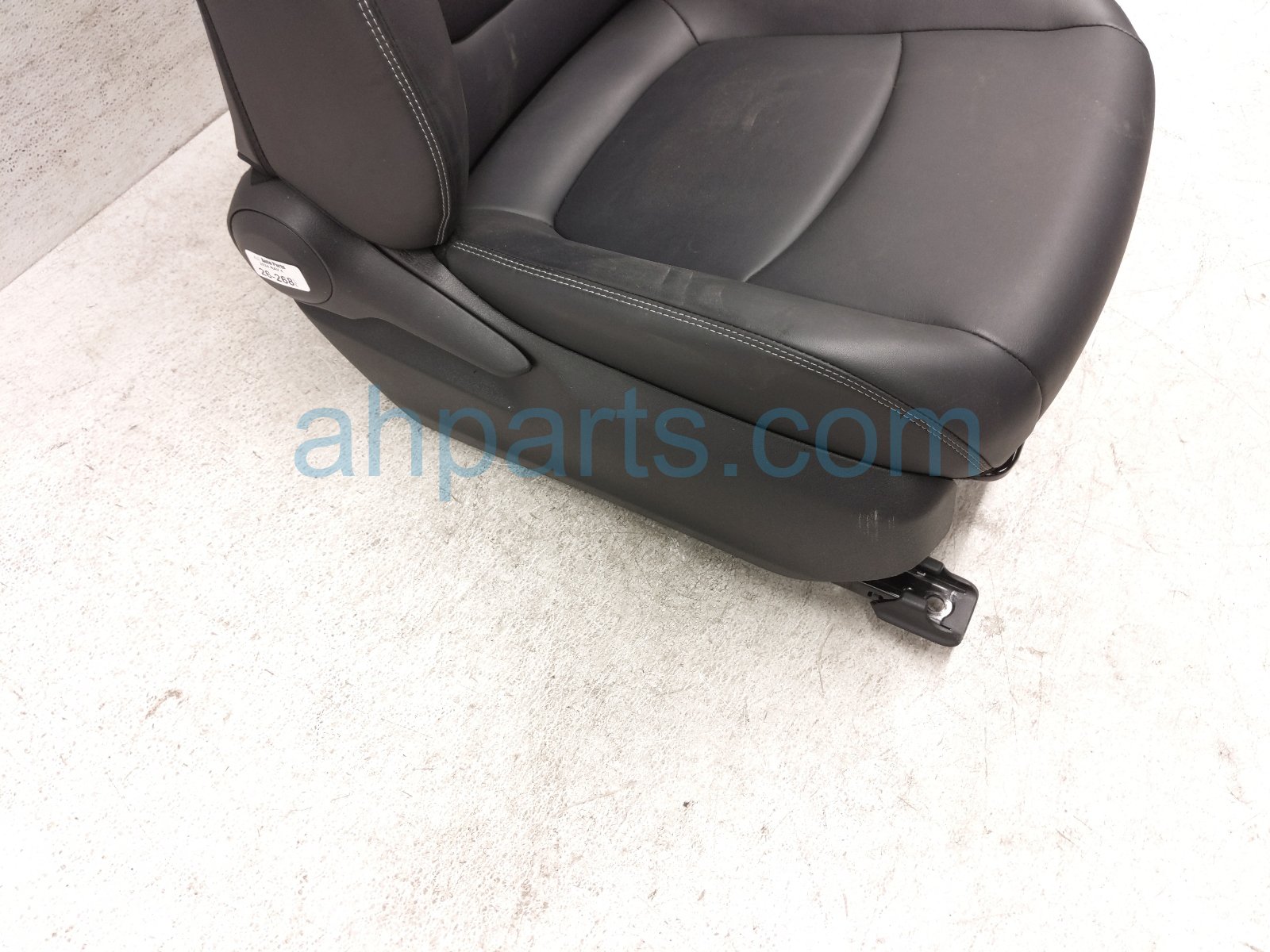 2024 Toyota Rav 4 Front Passenger Seat Black W/ Airbag 71551 0R140 Replacement 2024 Toyota Rav 4 Front Passenger Seat Black W/ Airbag 71551 0R140 Replacement thumbnail